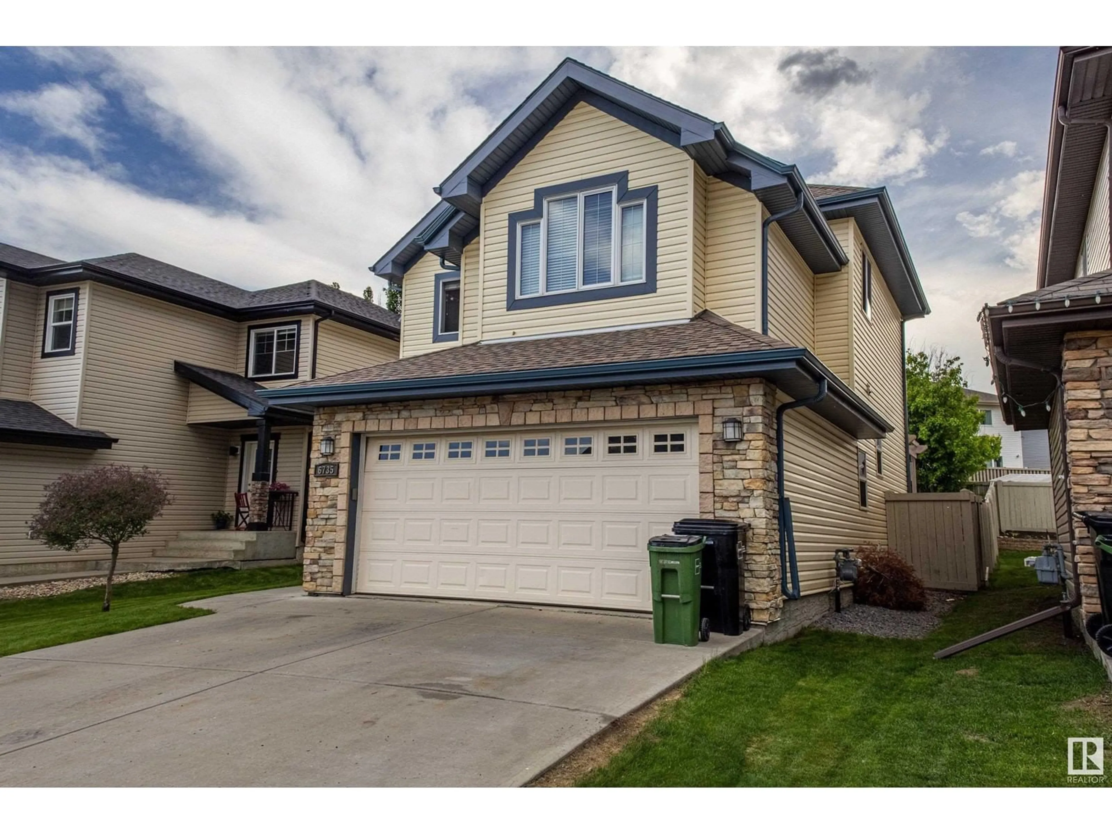 Unknown for 6735 19 AV, Edmonton Alberta T6X0L8