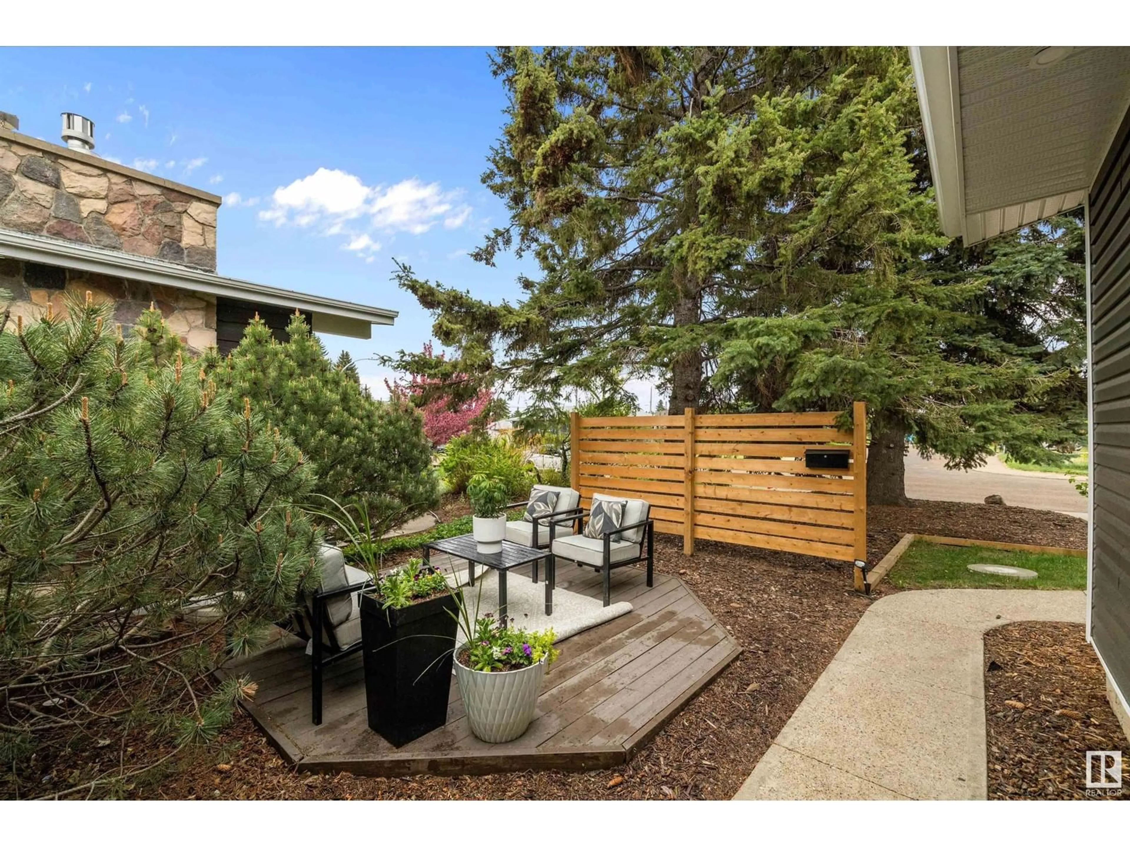 Patio, street for 6916 97 AV, Edmonton Alberta T6B1C7