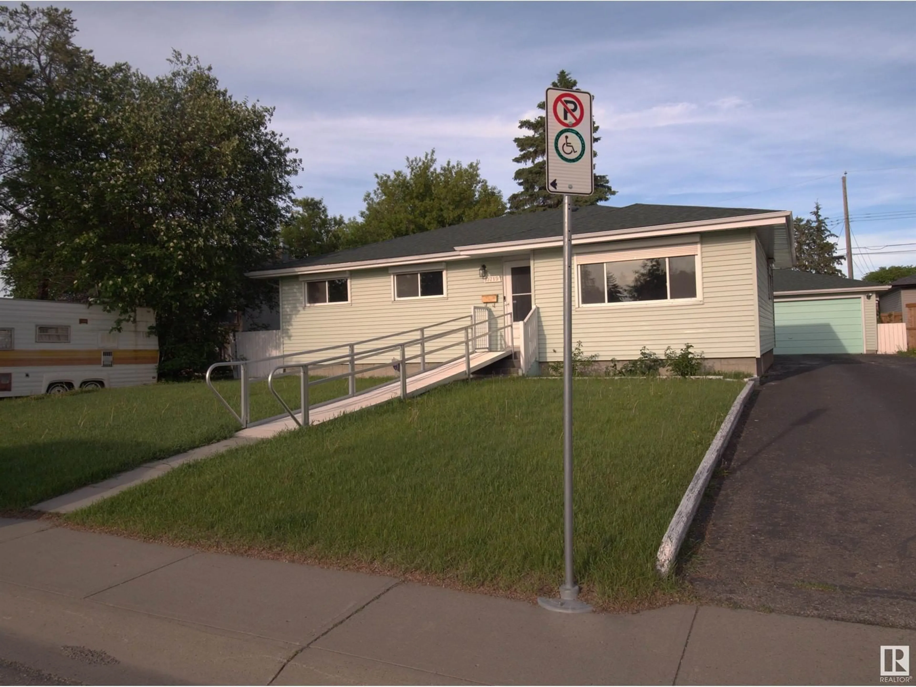 Unknown for 10719 152 STREET, Edmonton Alberta T5P1Z2