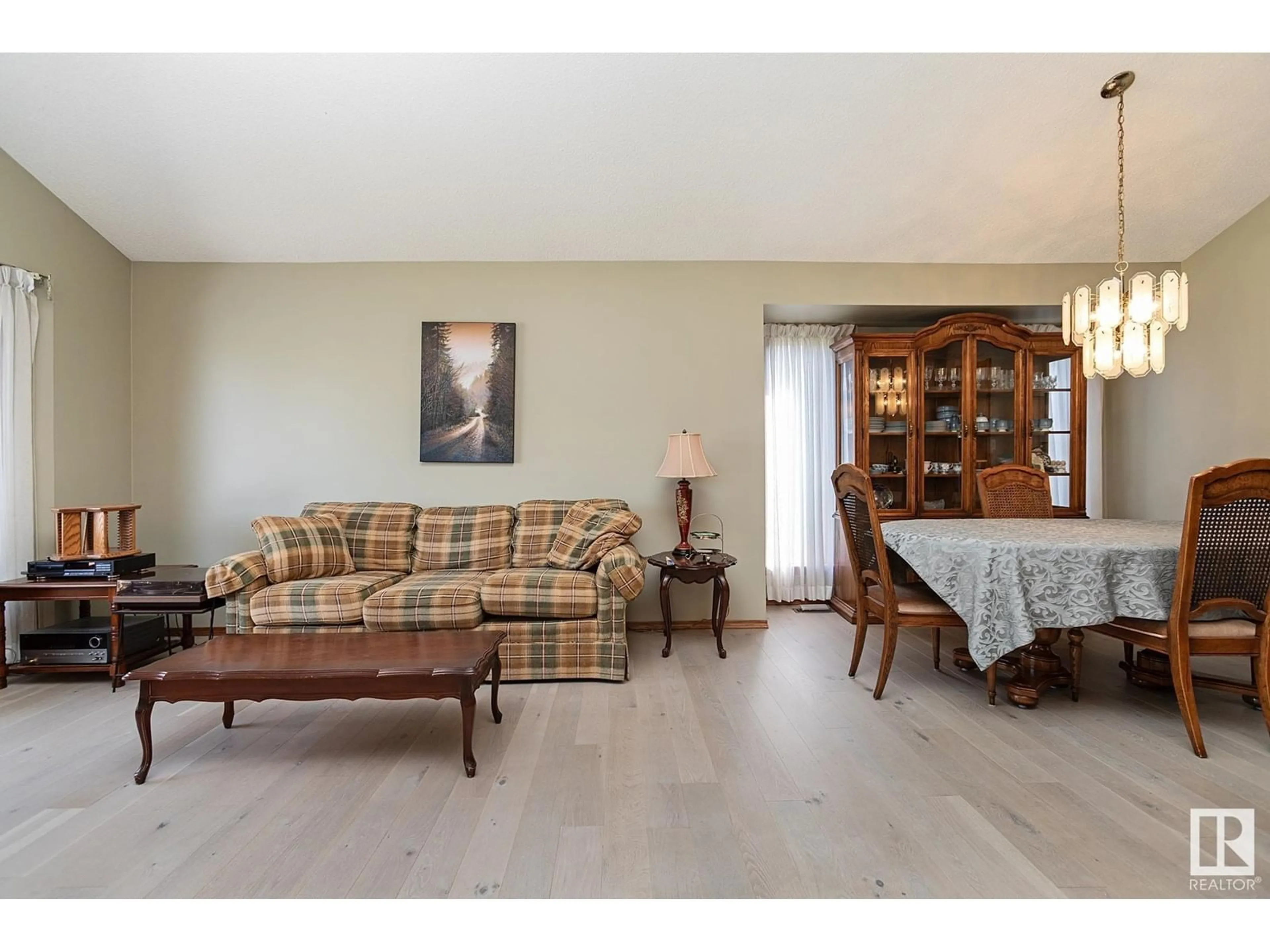Living room with furniture, unknown for 108 CARMEL RD, Sherwood Park Alberta T8A5B5