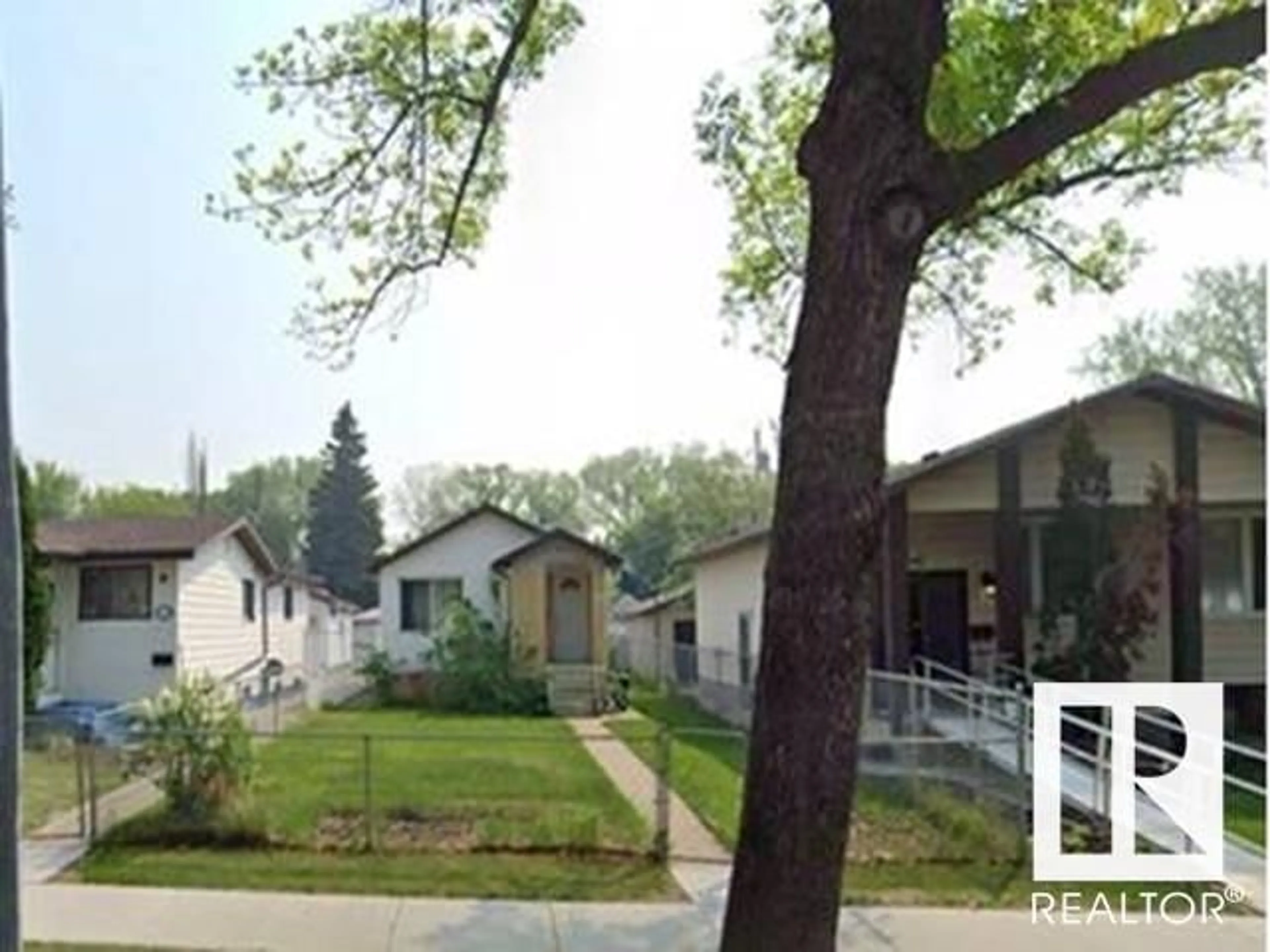 Unknown for NW - 12015 90 ST, Edmonton Alberta T5B3Z2
