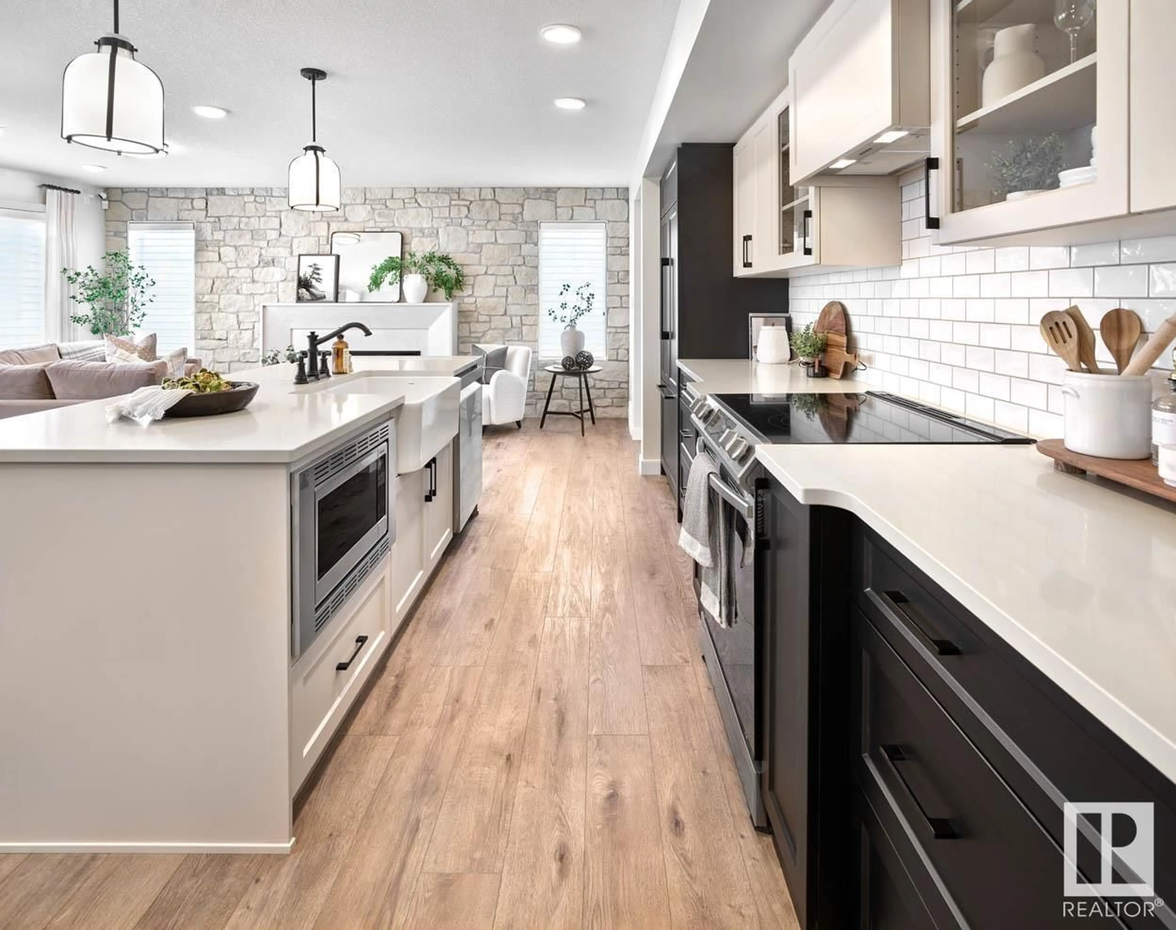 Contemporary kitchen, unknown for 53 19904 31 AV NW, Edmonton Alberta T6M1N7