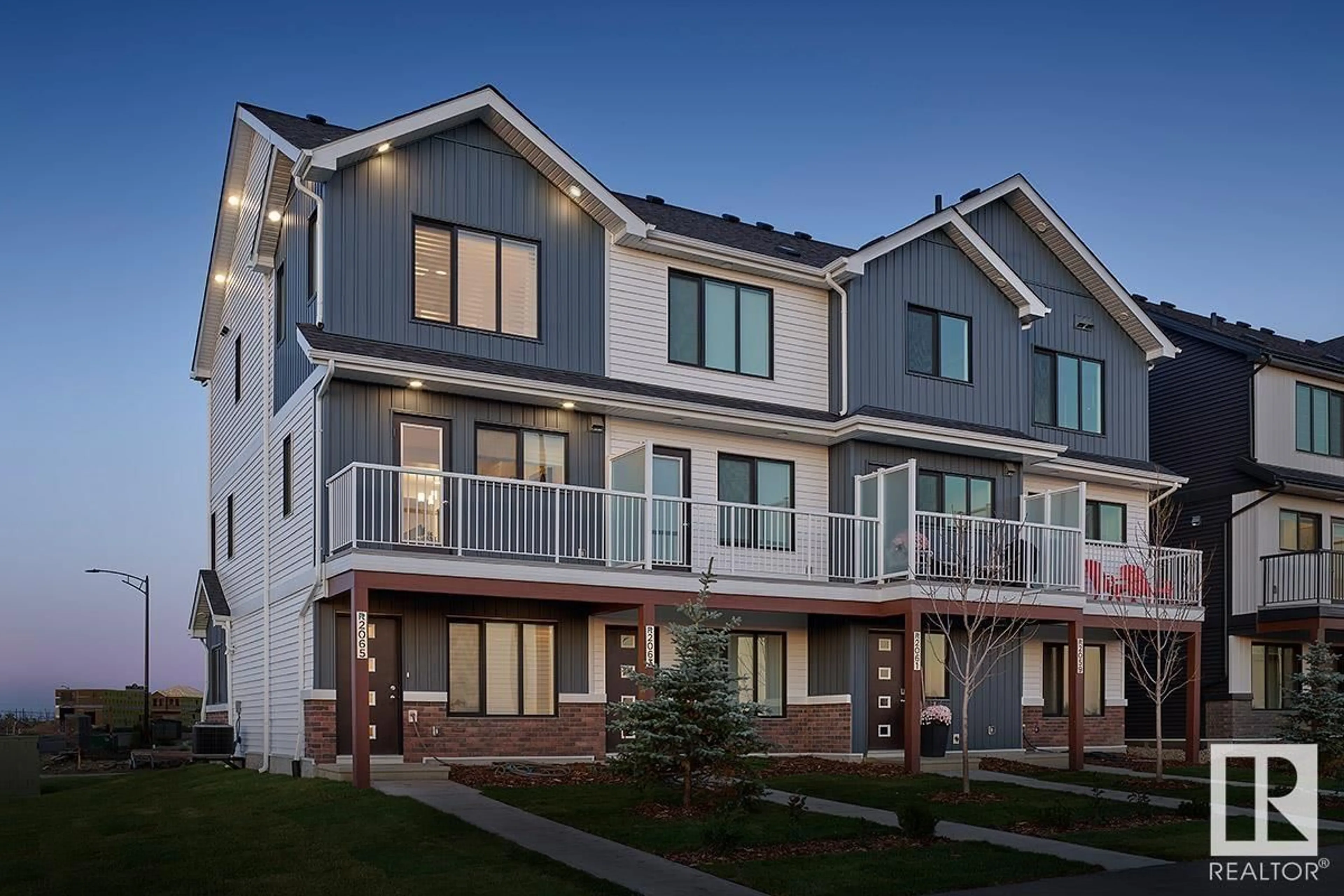Home with vinyl exterior material, unknown for 519 ASTER DR, Edmonton Alberta T6T2N8