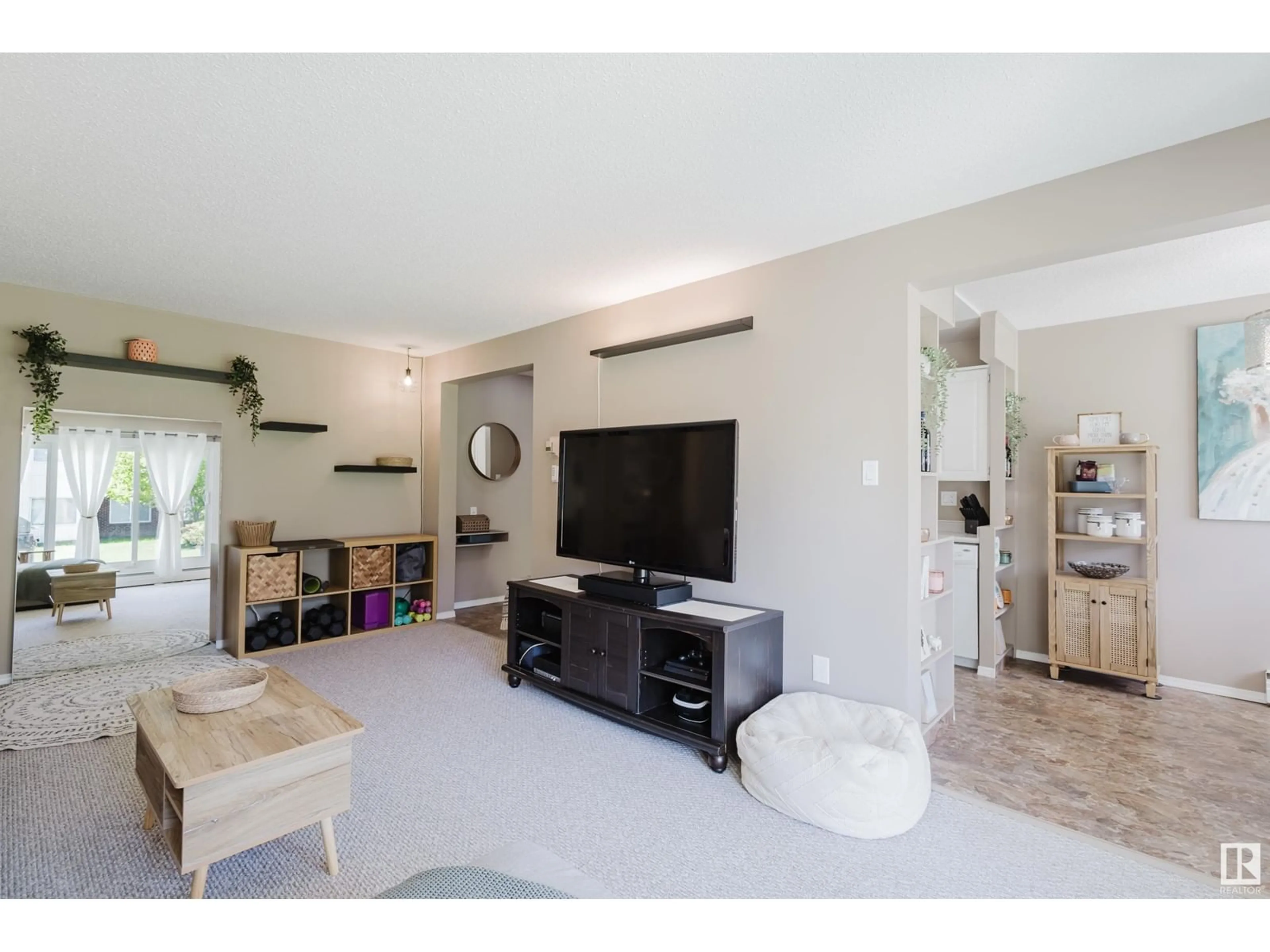 Unknown for #105 - 11455 41 AV, Edmonton Alberta T6J0T9