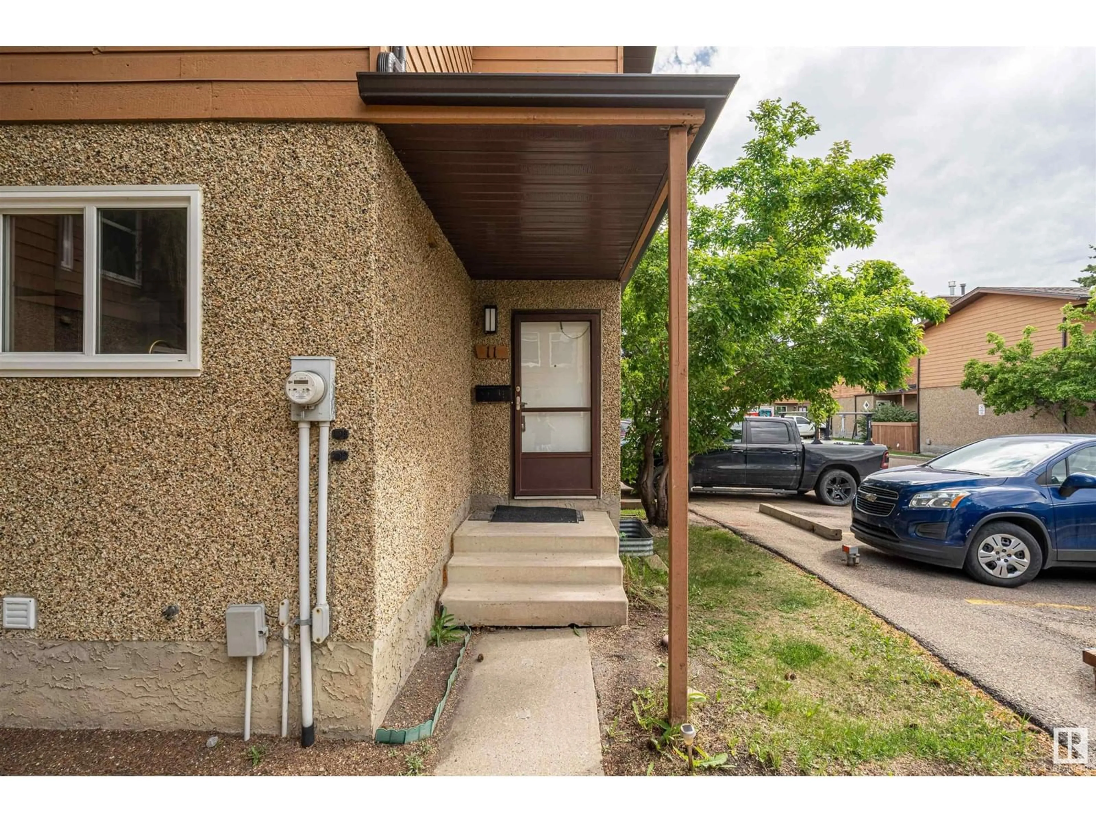 Unknown for 11 - 3812 20 AV, Edmonton Alberta T6L4B2