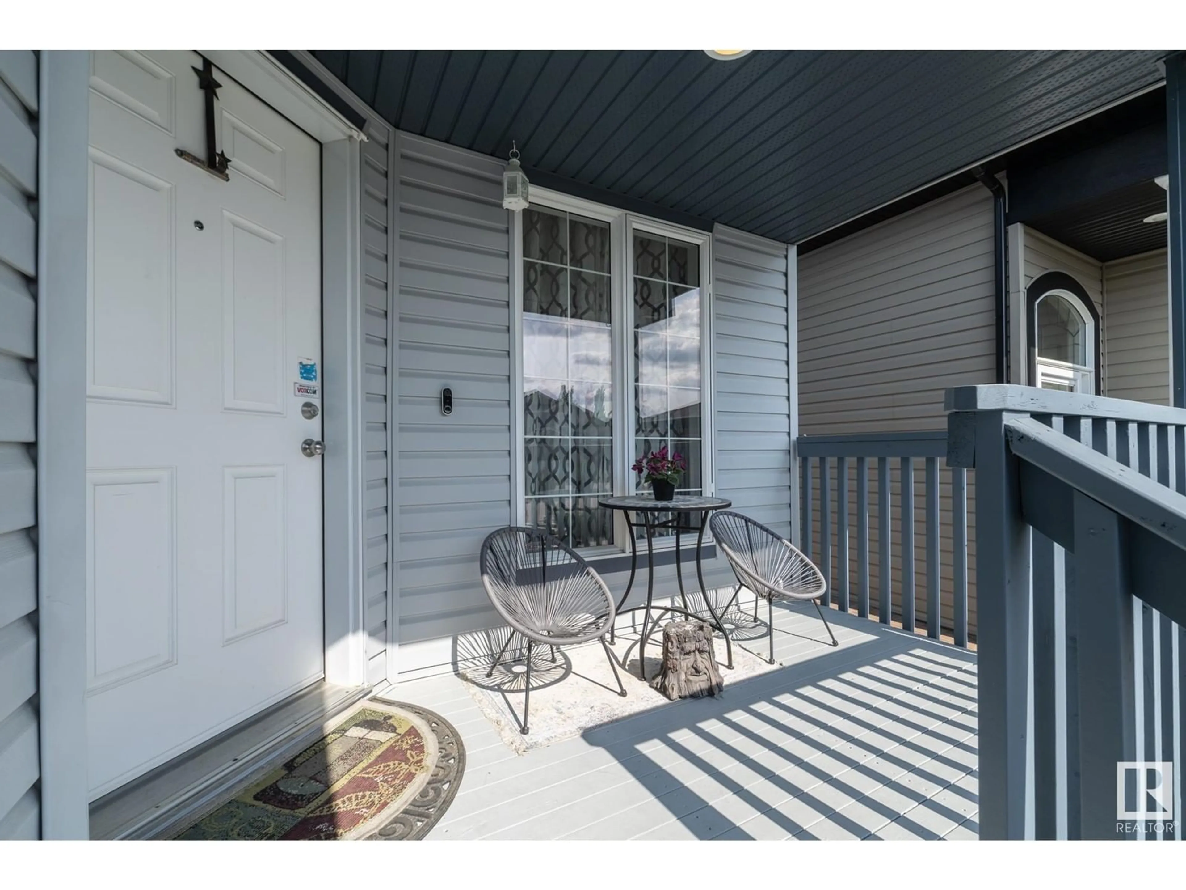 Unknown for NW - 9259 212 ST, Edmonton Alberta T5T6Z2
