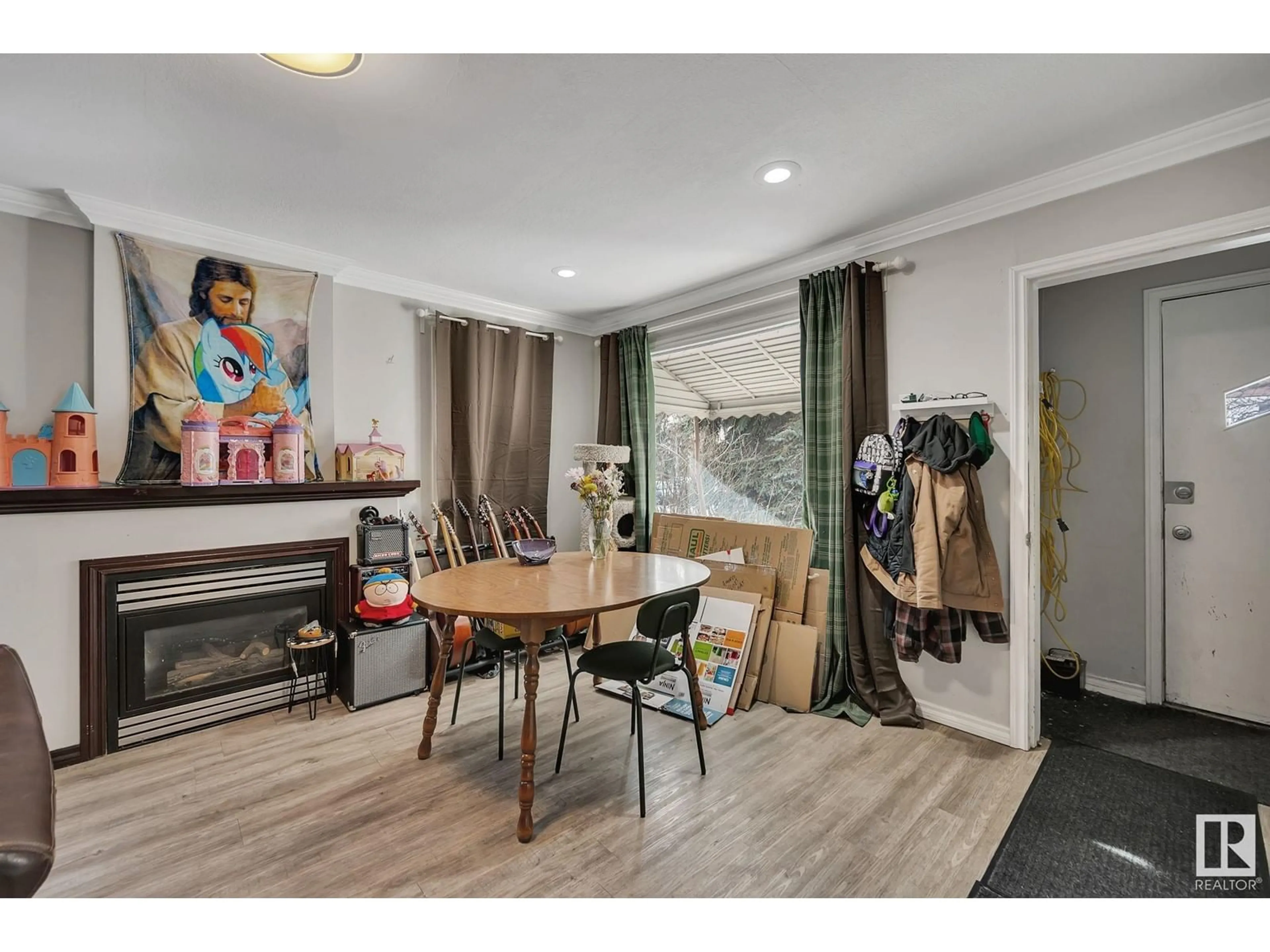 Unknown for NW - 12235 104 ST, Edmonton Alberta T5G2L7