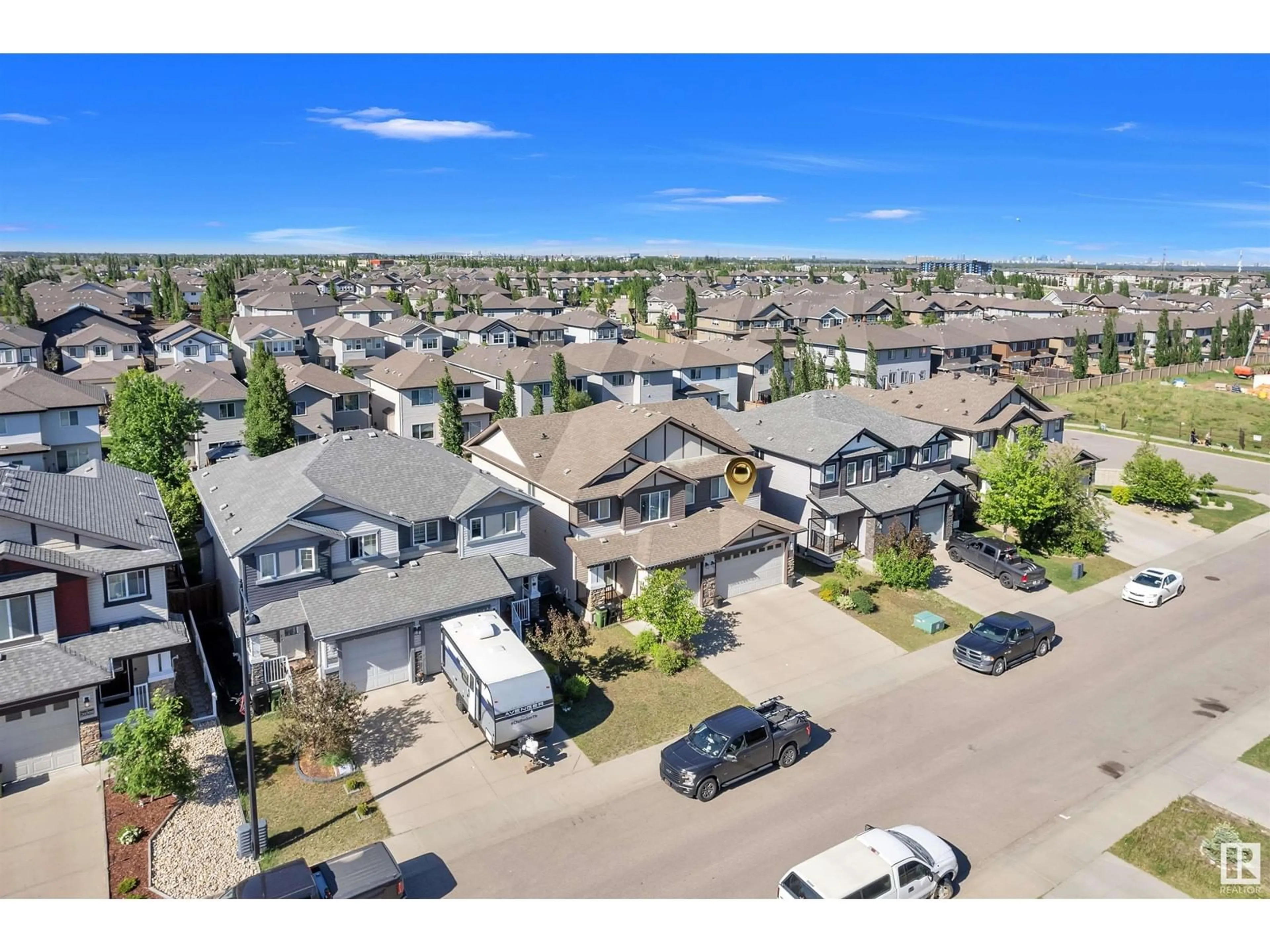 A pic from outside/outdoor area/front of a property/back of a property/a pic from drone, street for 20212 43 AV, Edmonton Alberta T6M0R8