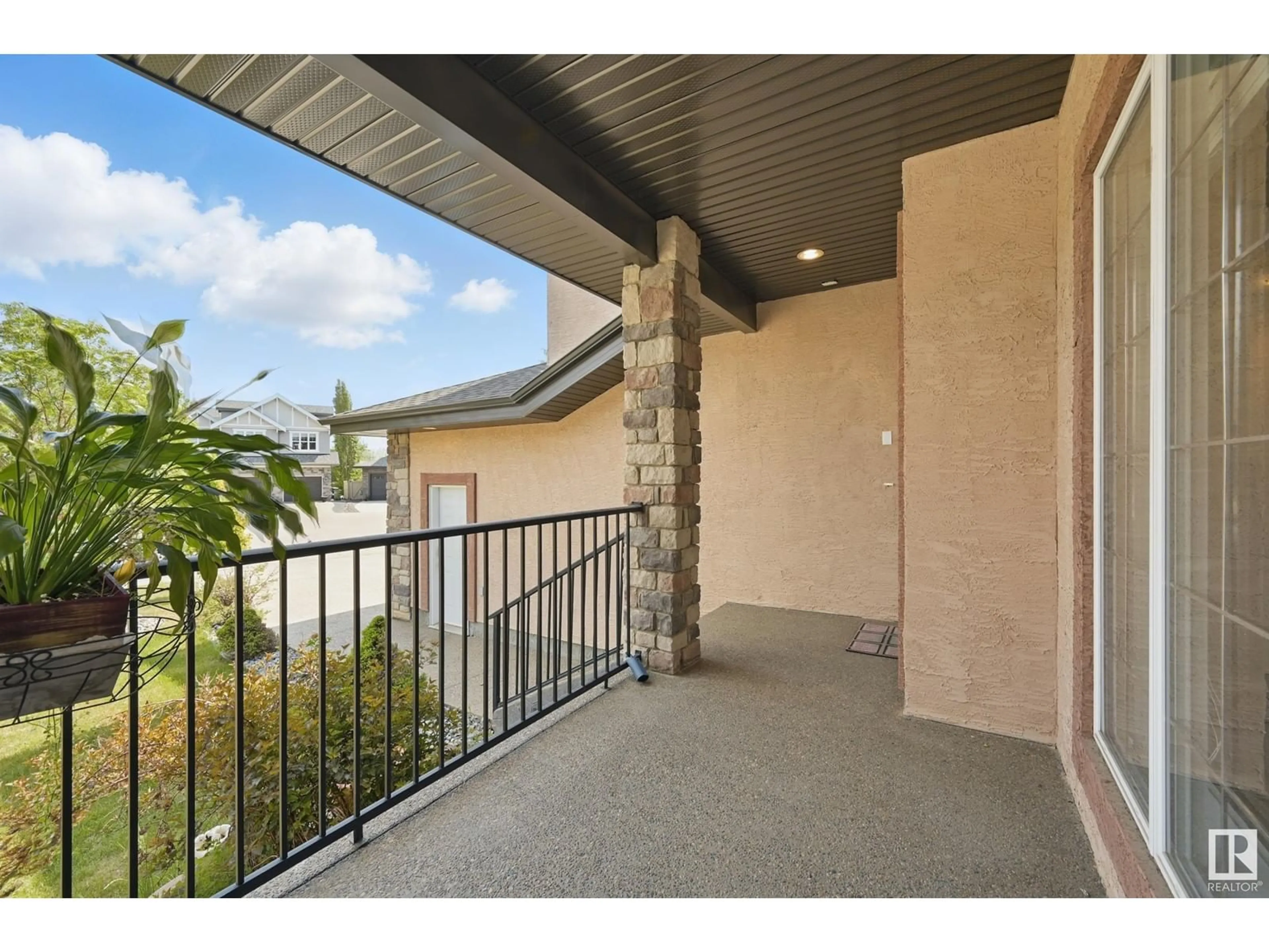 Patio, street for 515 CALLAGHAN PT, Edmonton Alberta T6W0G4
