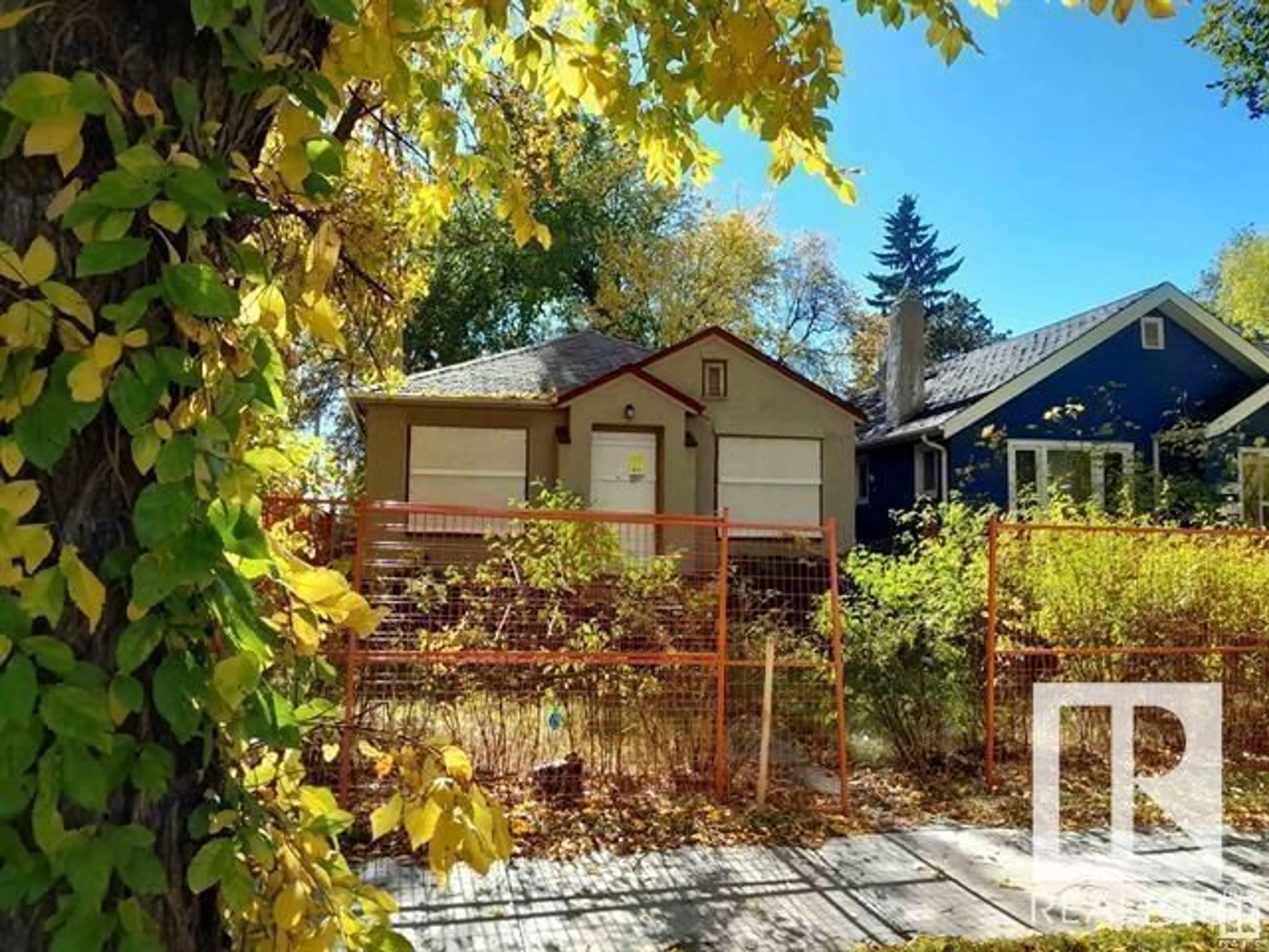 Unknown for 10903 79 AV, Edmonton Alberta T6G0P1