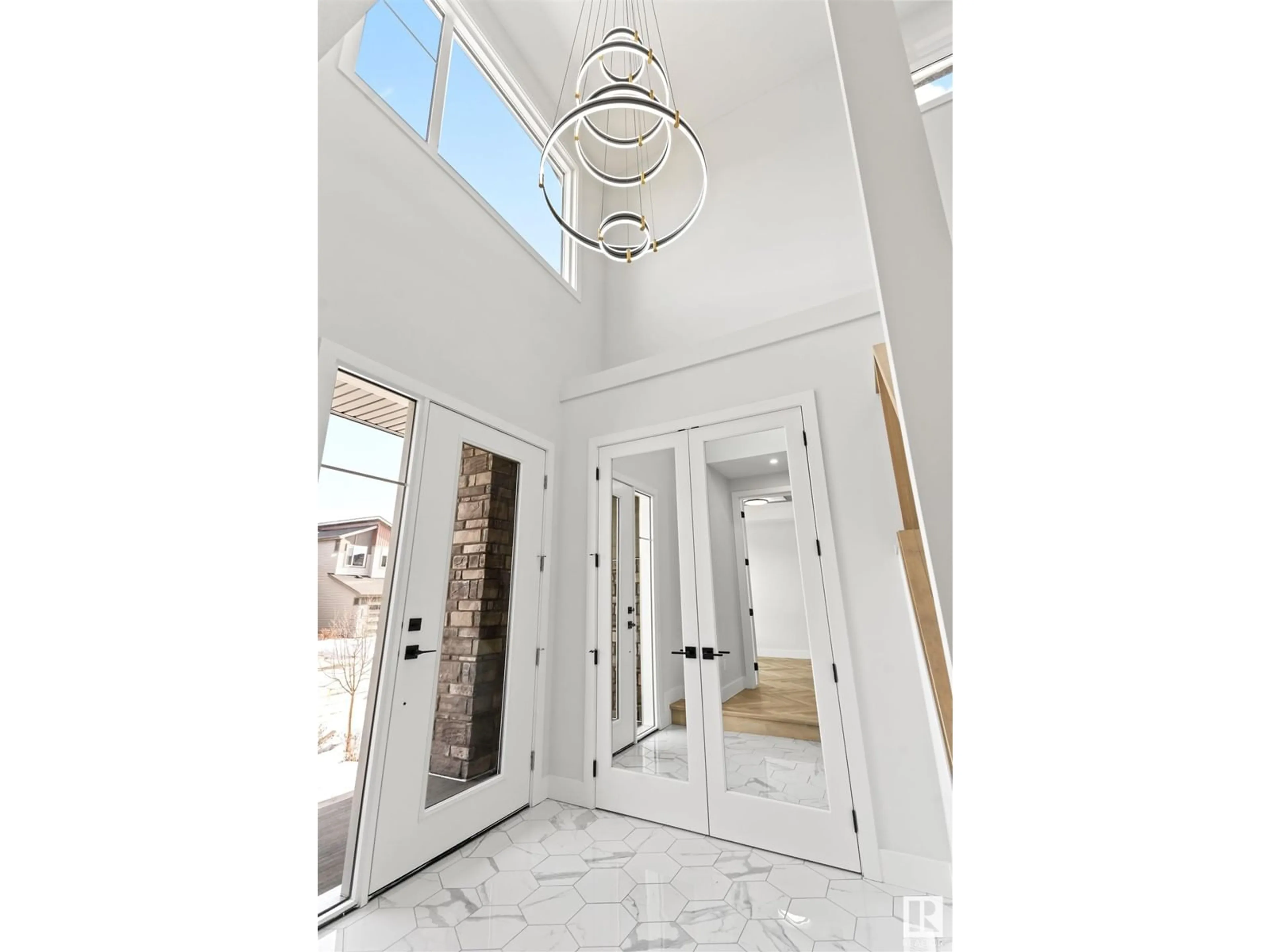 Indoor entryway for 340 ROBERTS WD, Leduc Alberta T9E1P8