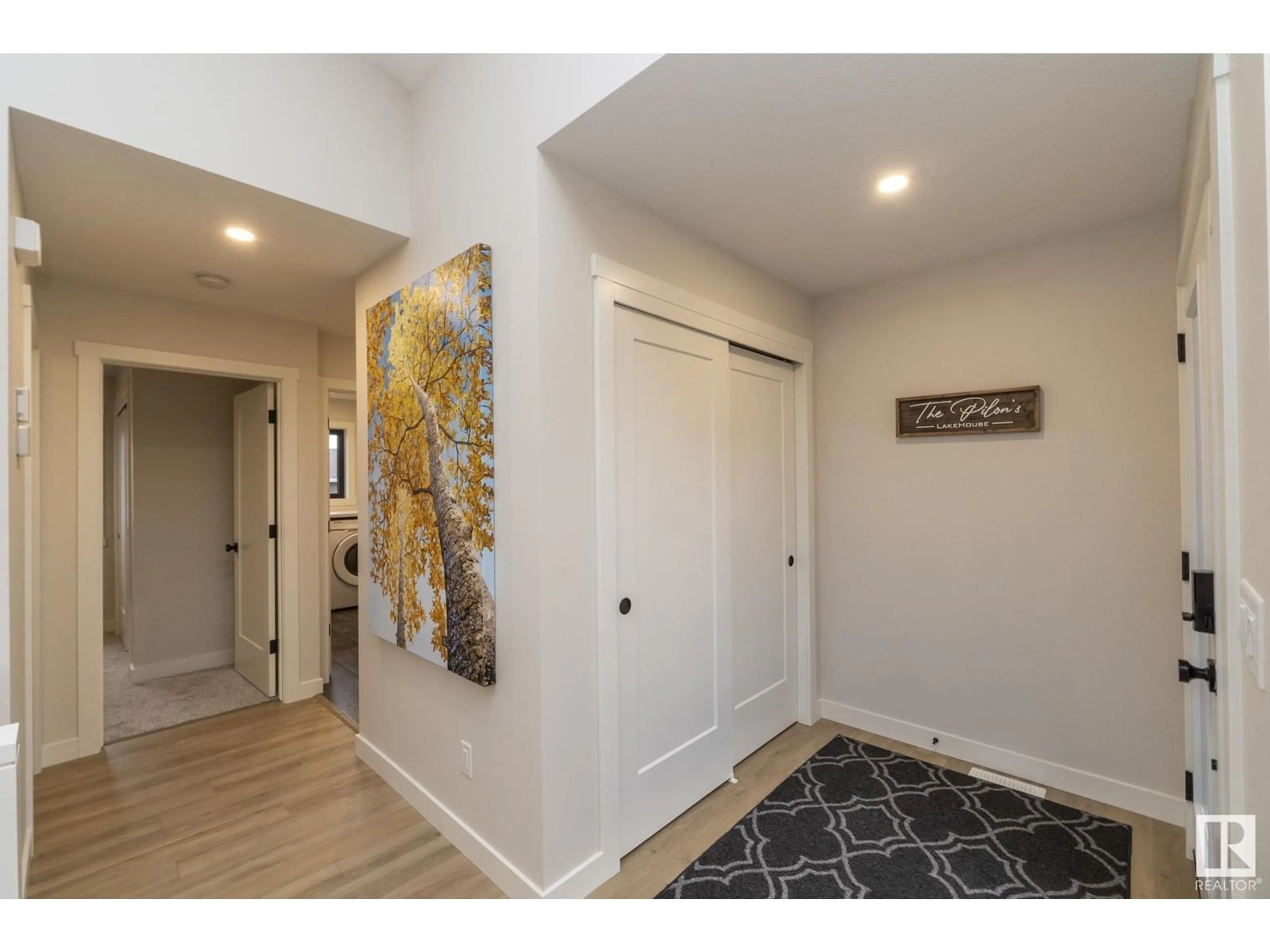 Indoor entryway for 224 55101 STE. ANNE TR, Rural Lac Ste. Anne County Alberta T0E1A1