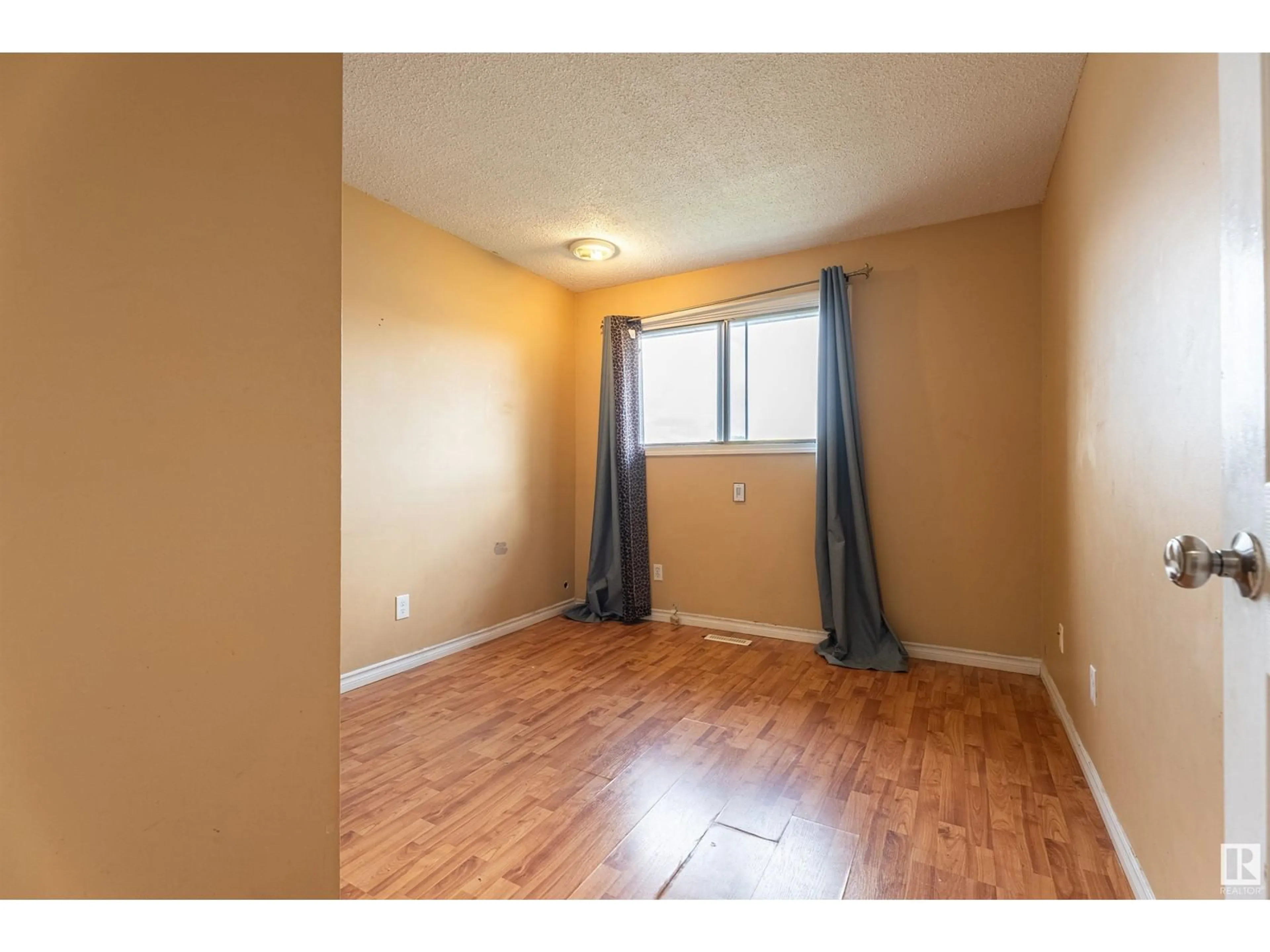 A pic of a room for NW - 13034 32A ST, Edmonton Alberta T5A3E5