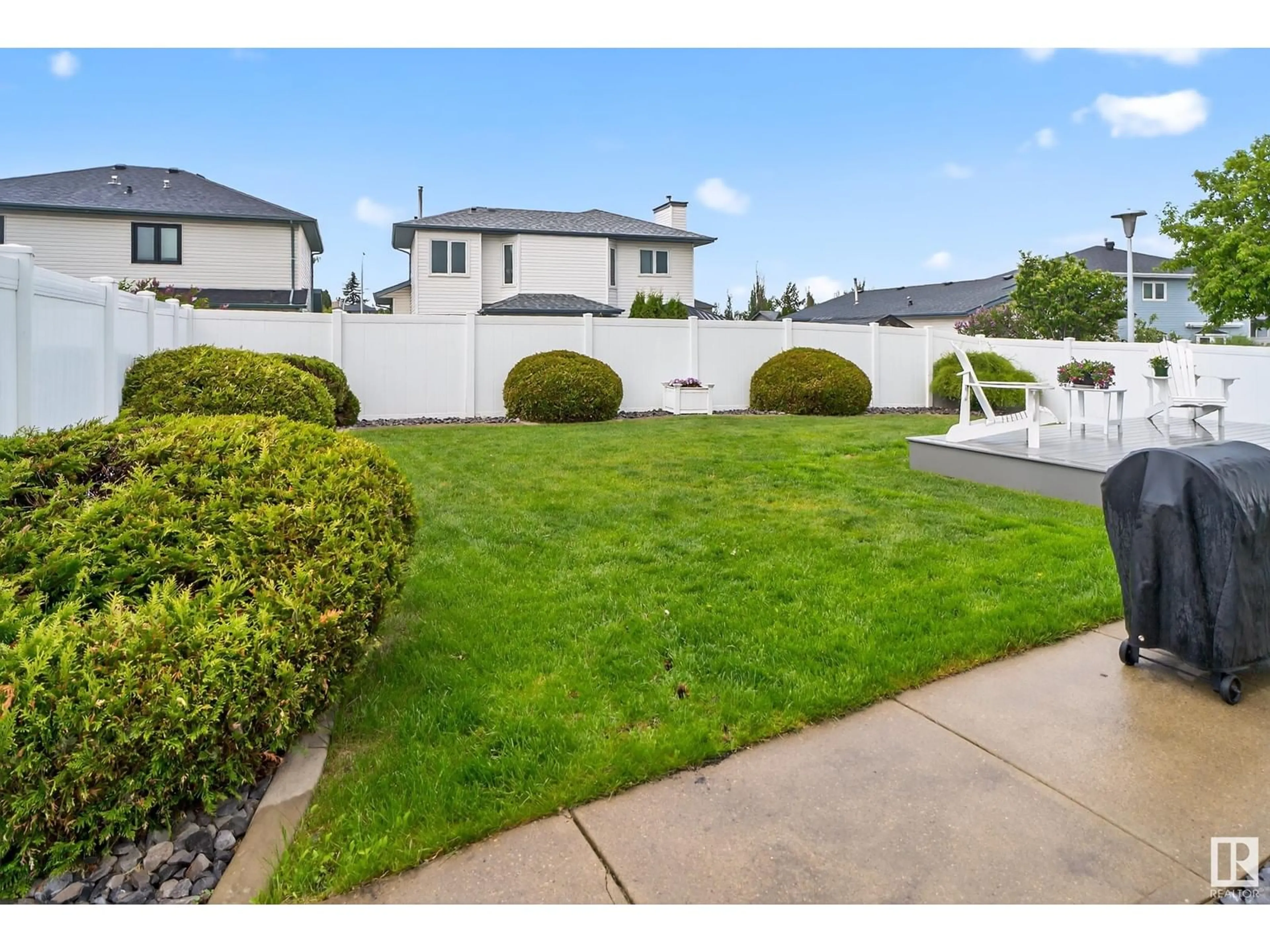 A pic from outside/outdoor area/front of a property/back of a property/a pic from drone, street for 6122 157A AV, Edmonton Alberta T5Y2P5