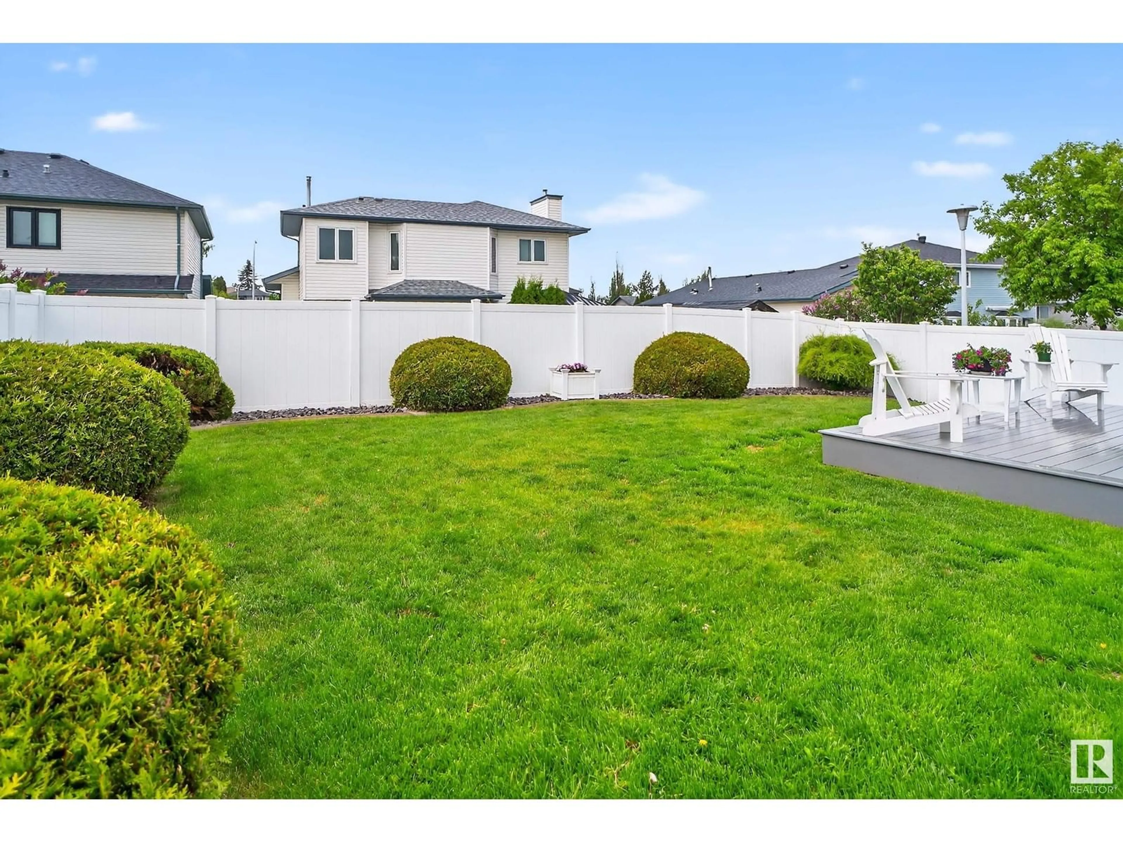 A pic from outside/outdoor area/front of a property/back of a property/a pic from drone, unknown for 6122 157A AV, Edmonton Alberta T5Y2P5