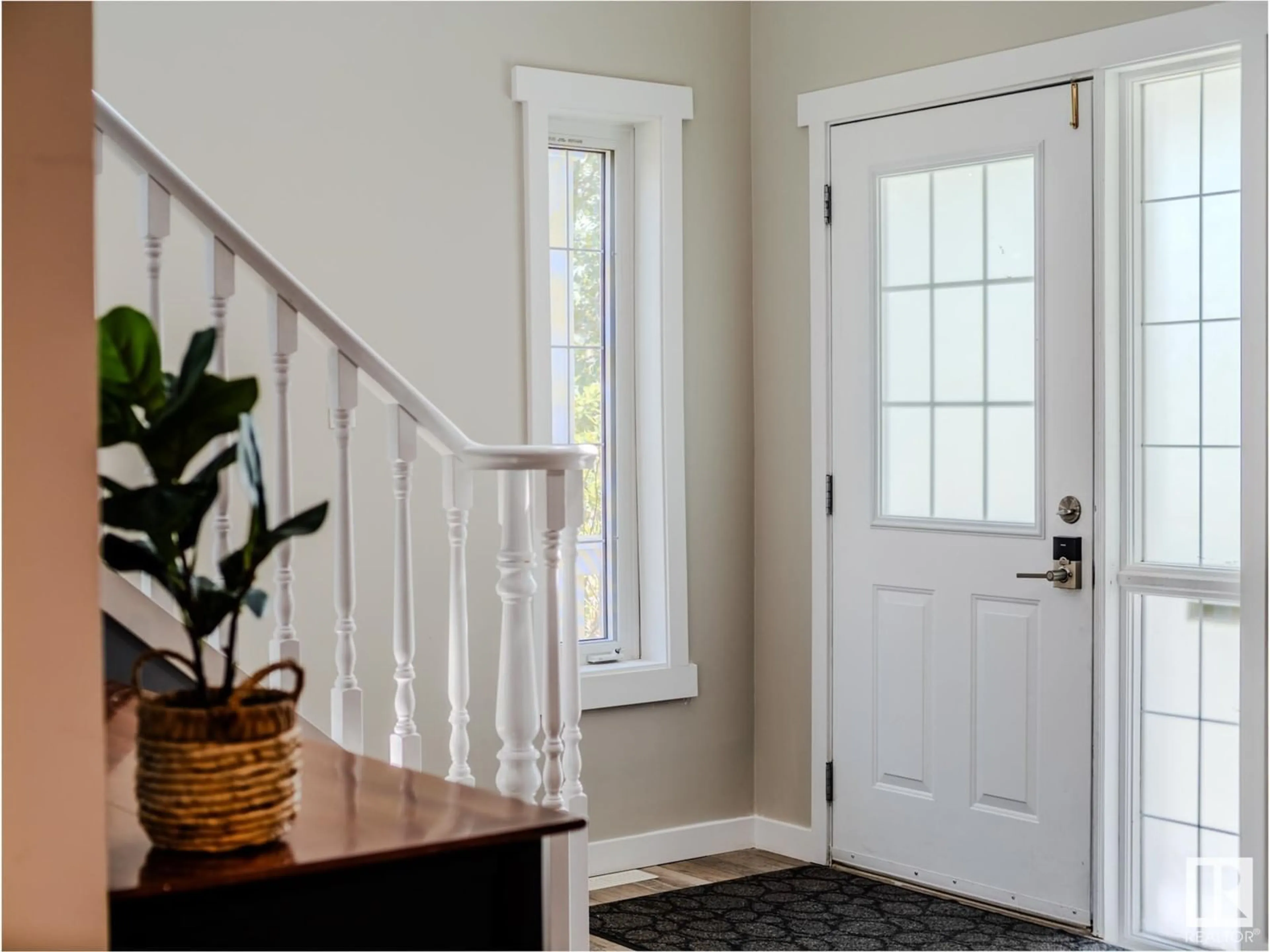 Indoor entryway for 4302 43 AV, Beaumont Alberta T4X1M5