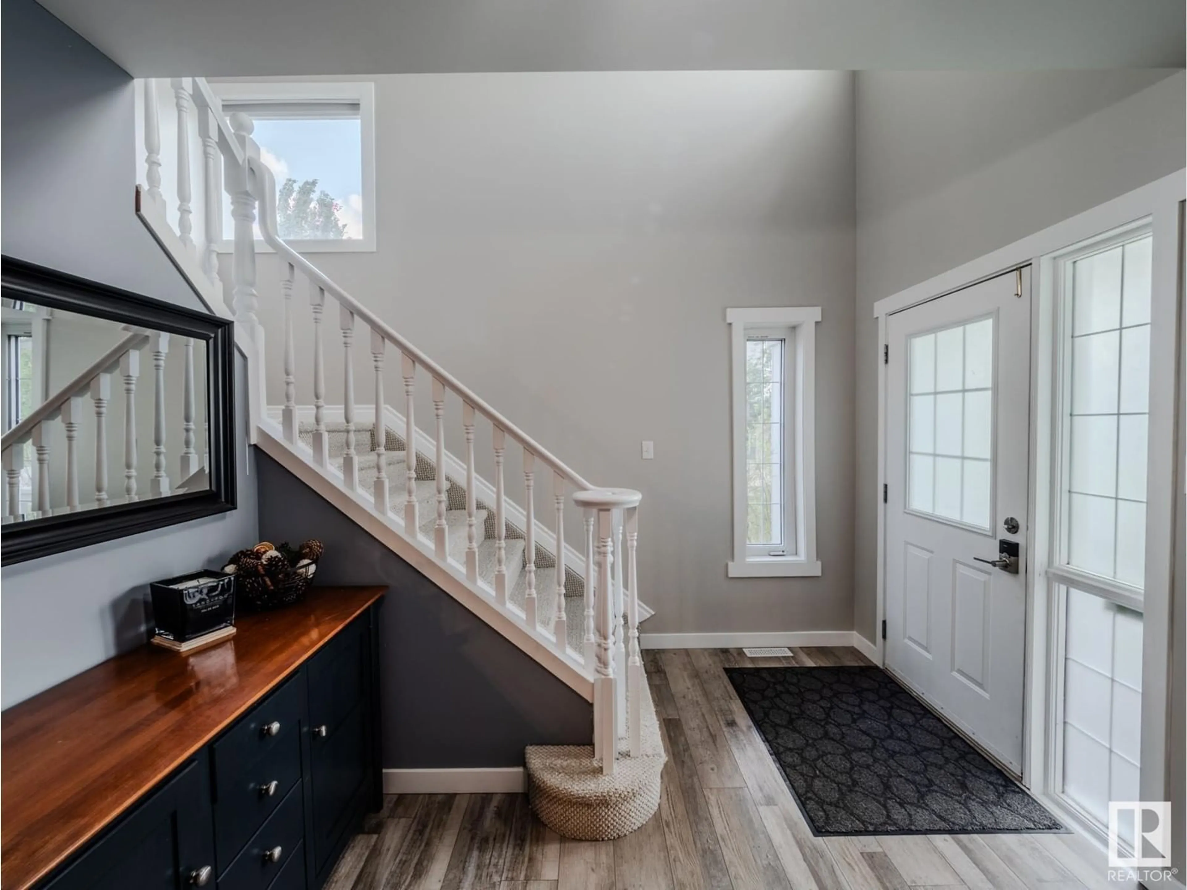 Indoor entryway for 4302 43 AV, Beaumont Alberta T4X1M5