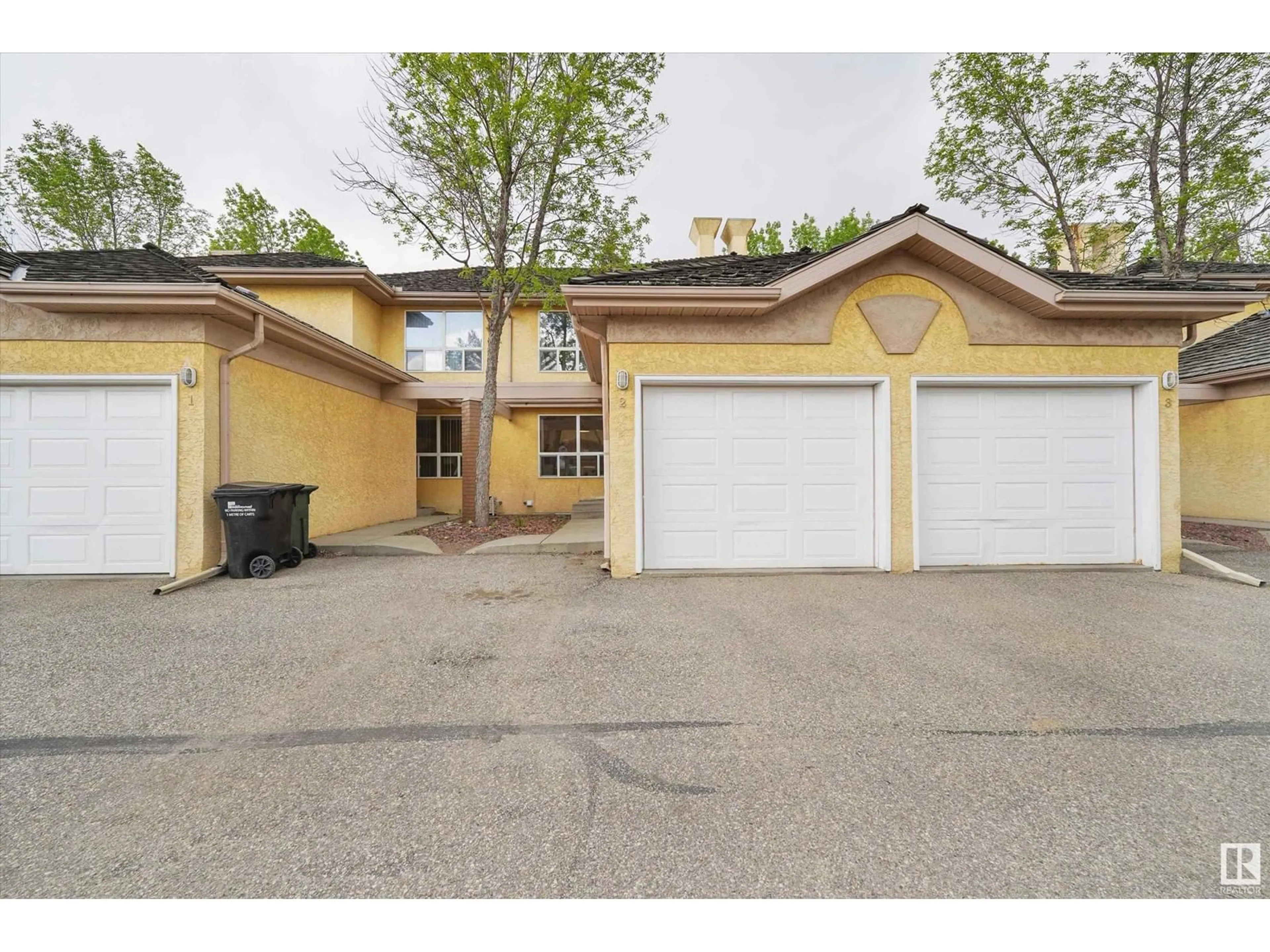 Indoor garage for #2 - 901 NORMANDY DR, Sherwood Park Alberta T8A2V7