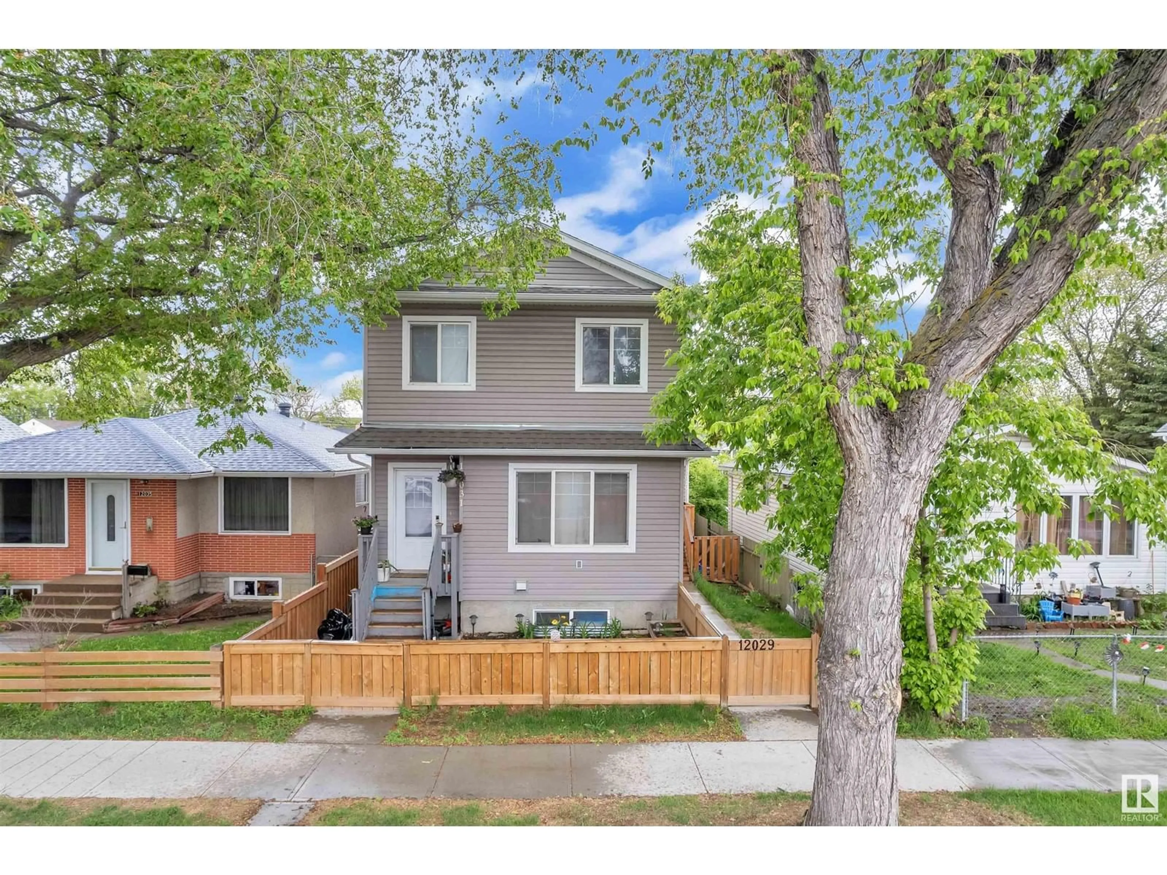 Unknown for NW - 12029 77 ST, Edmonton Alberta T5B2G6