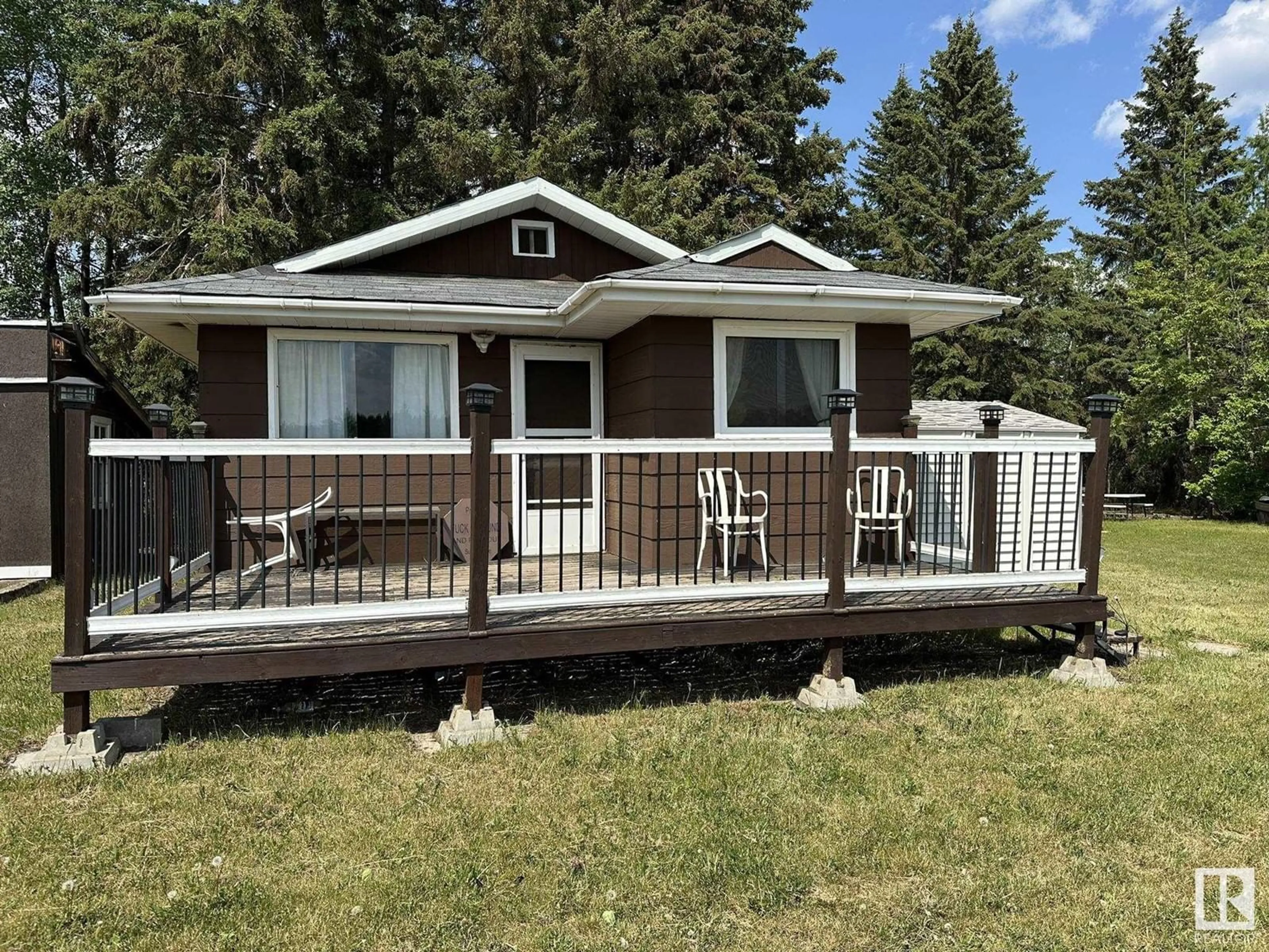 Home with vinyl exterior material, unknown for 59449 150 RANGE RD, Rural Smoky Lake County Alberta T0A3C0