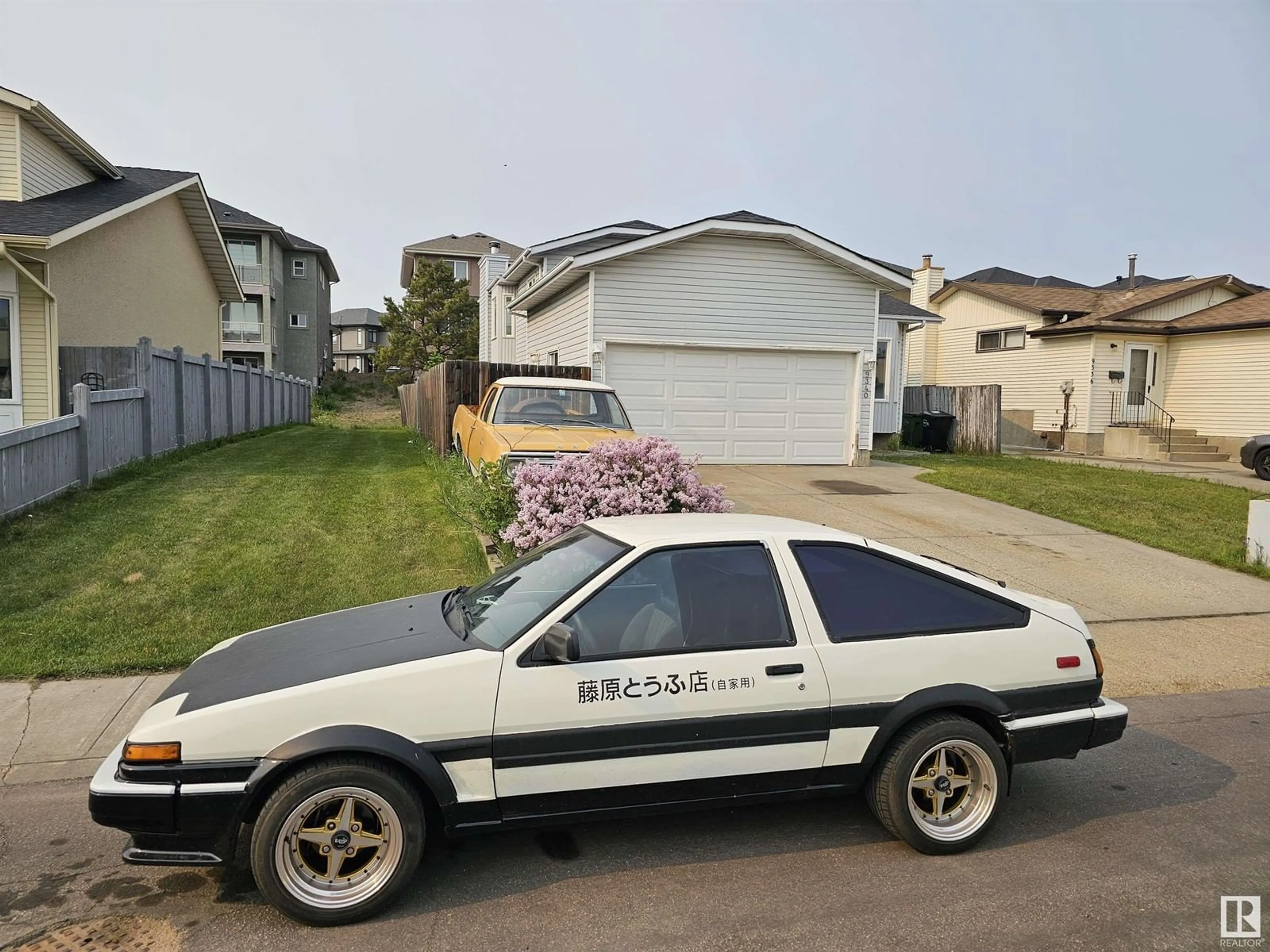 A pic of a room for NW - 9340 180A AV, Edmonton Alberta T5Z2J3