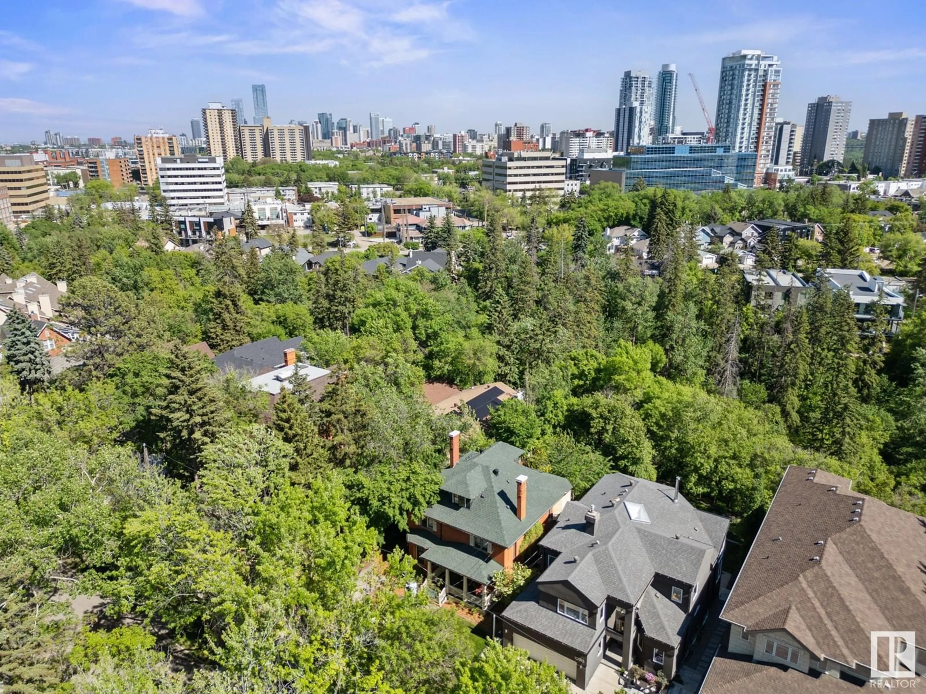 A pic from outside/outdoor area/front of a property/back of a property/a pic from drone, city buildings view from balcony for 10317 VILLA AV NW, Edmonton Alberta T5N3T8