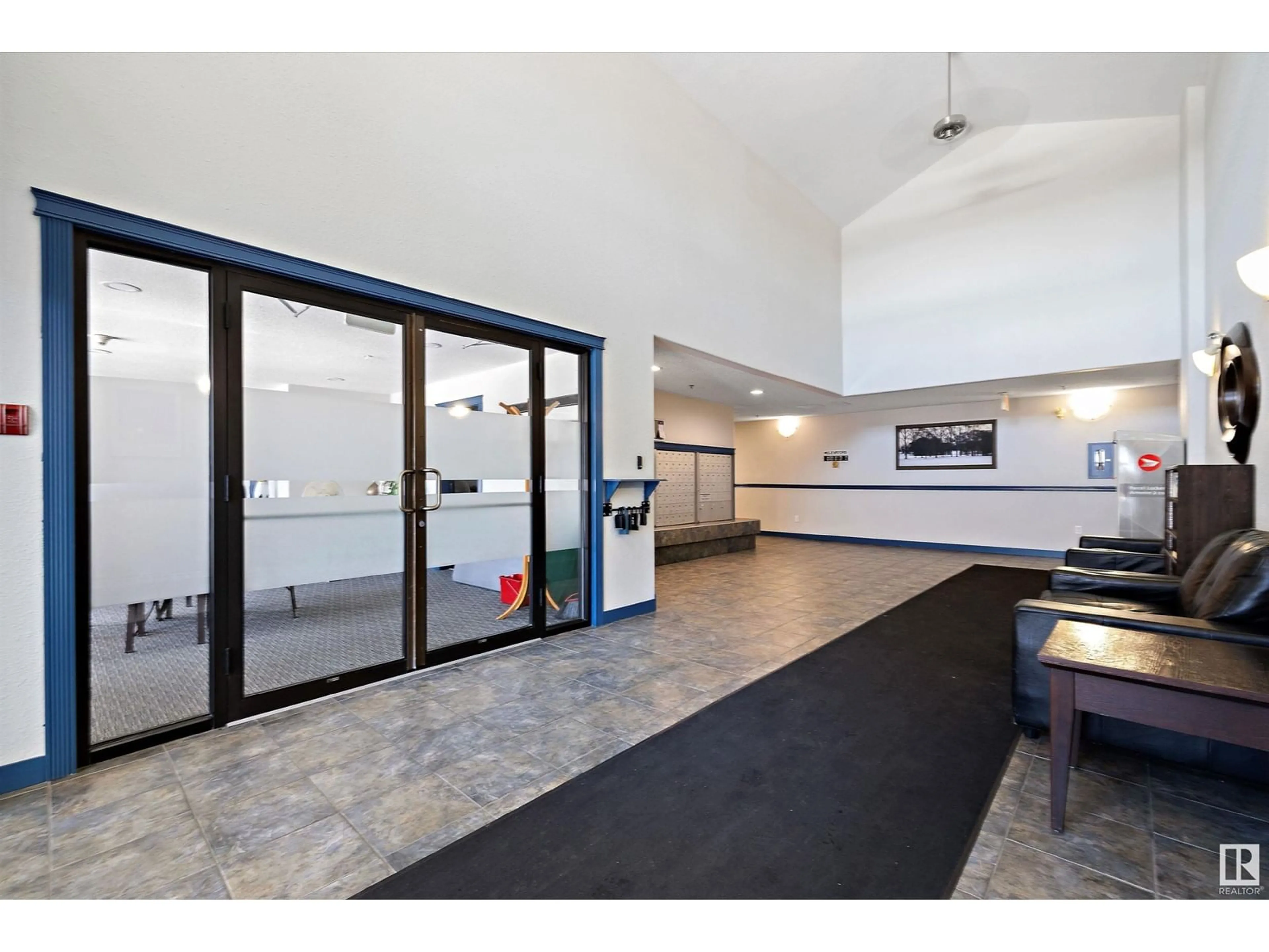 Indoor foyer for #332 - 2305 35A AV NW, Edmonton Alberta T6T1Z2