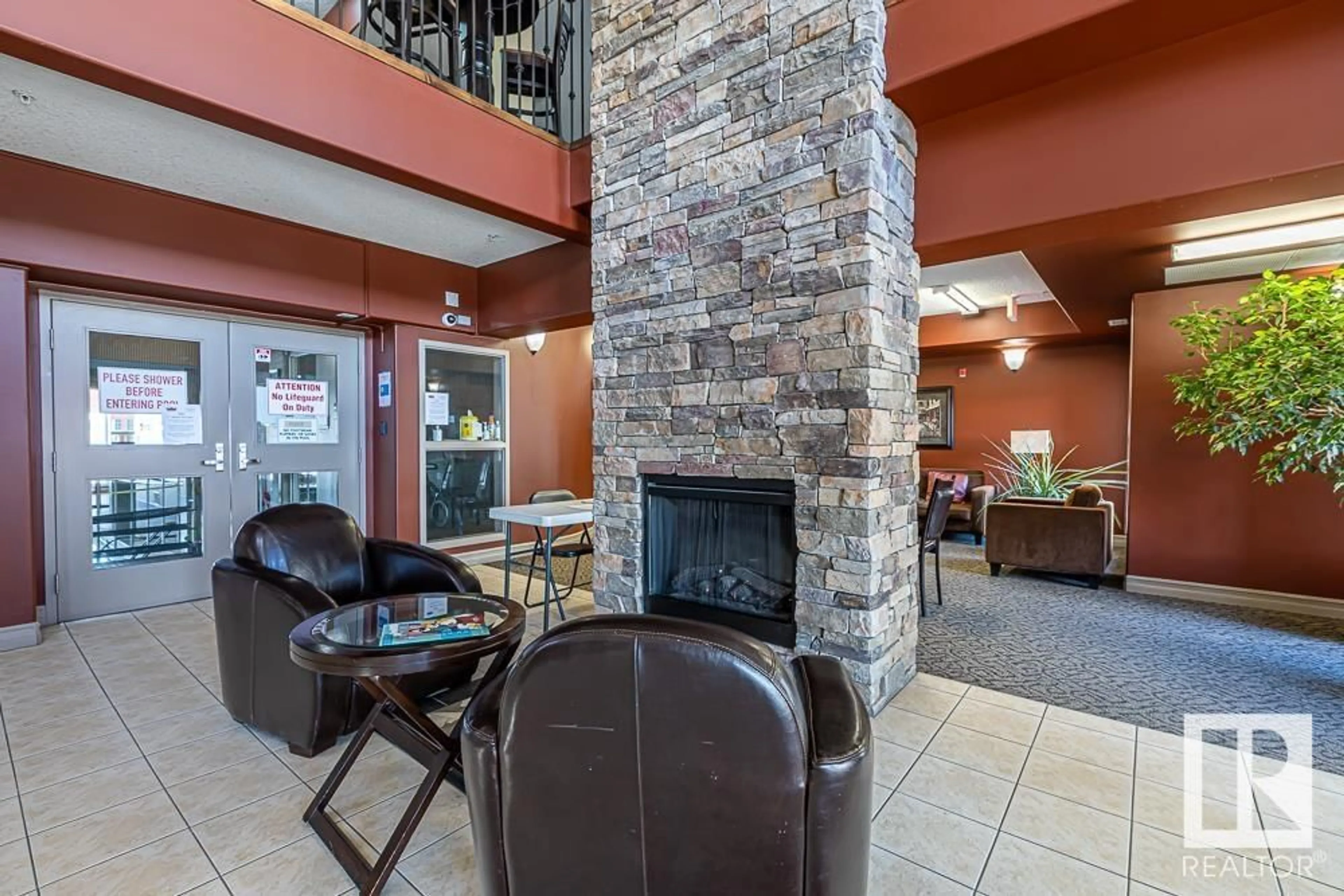 Lobby for 409 INGLEWOOD DR, St. Albert Alberta T8N0B6
