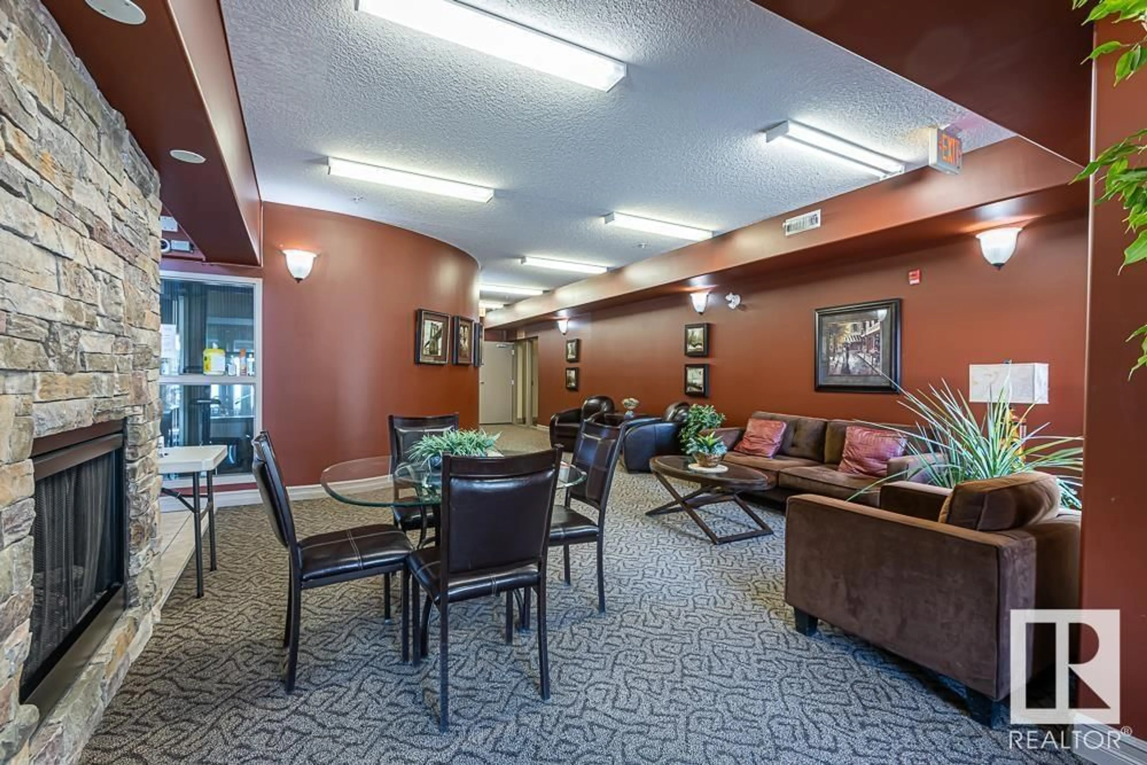 Lobby for 409 INGLEWOOD DR, St. Albert Alberta T8N0B6