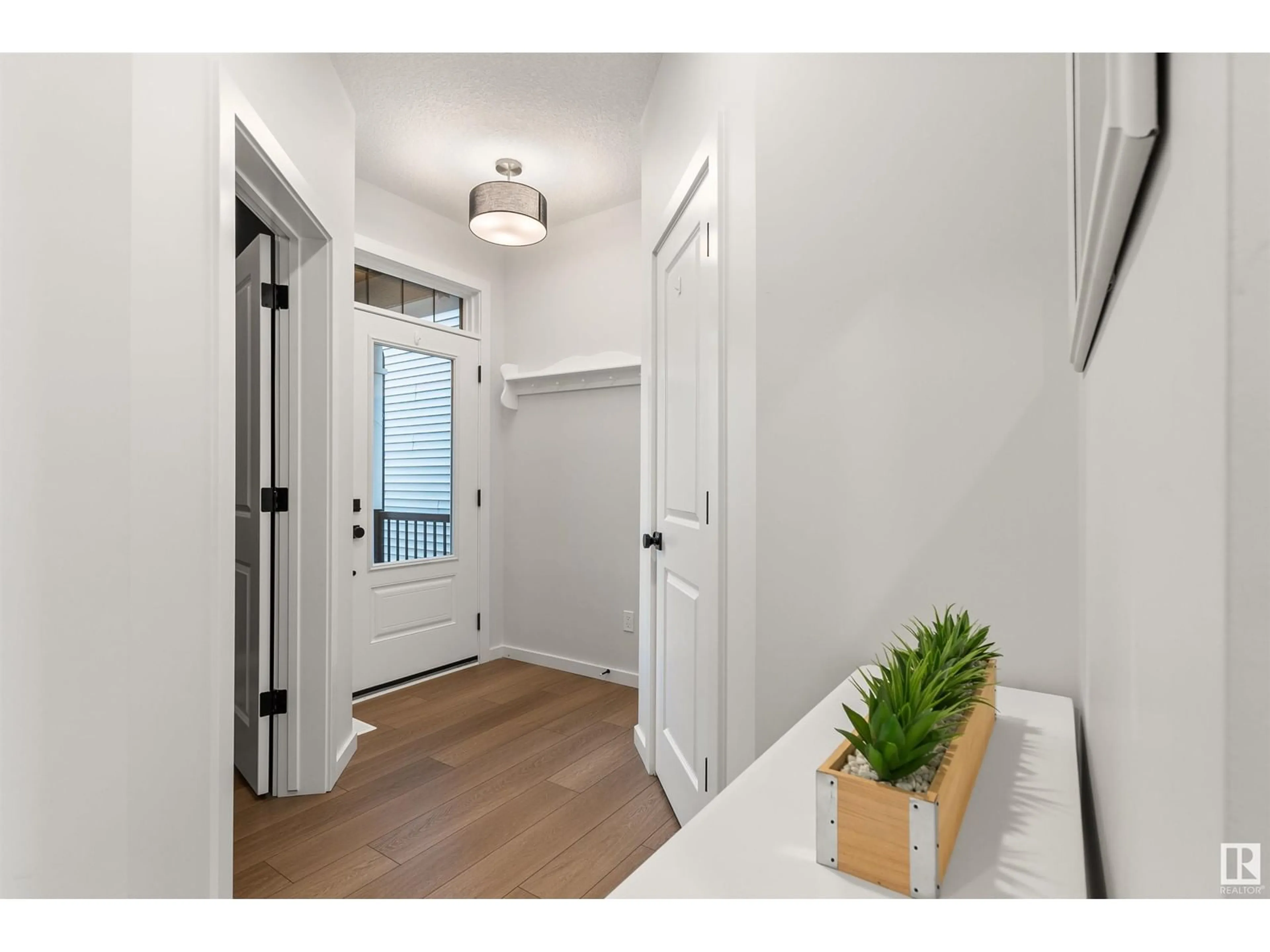 Indoor entryway for 7134 52 AV, Beaumont Alberta T4Z2Z8