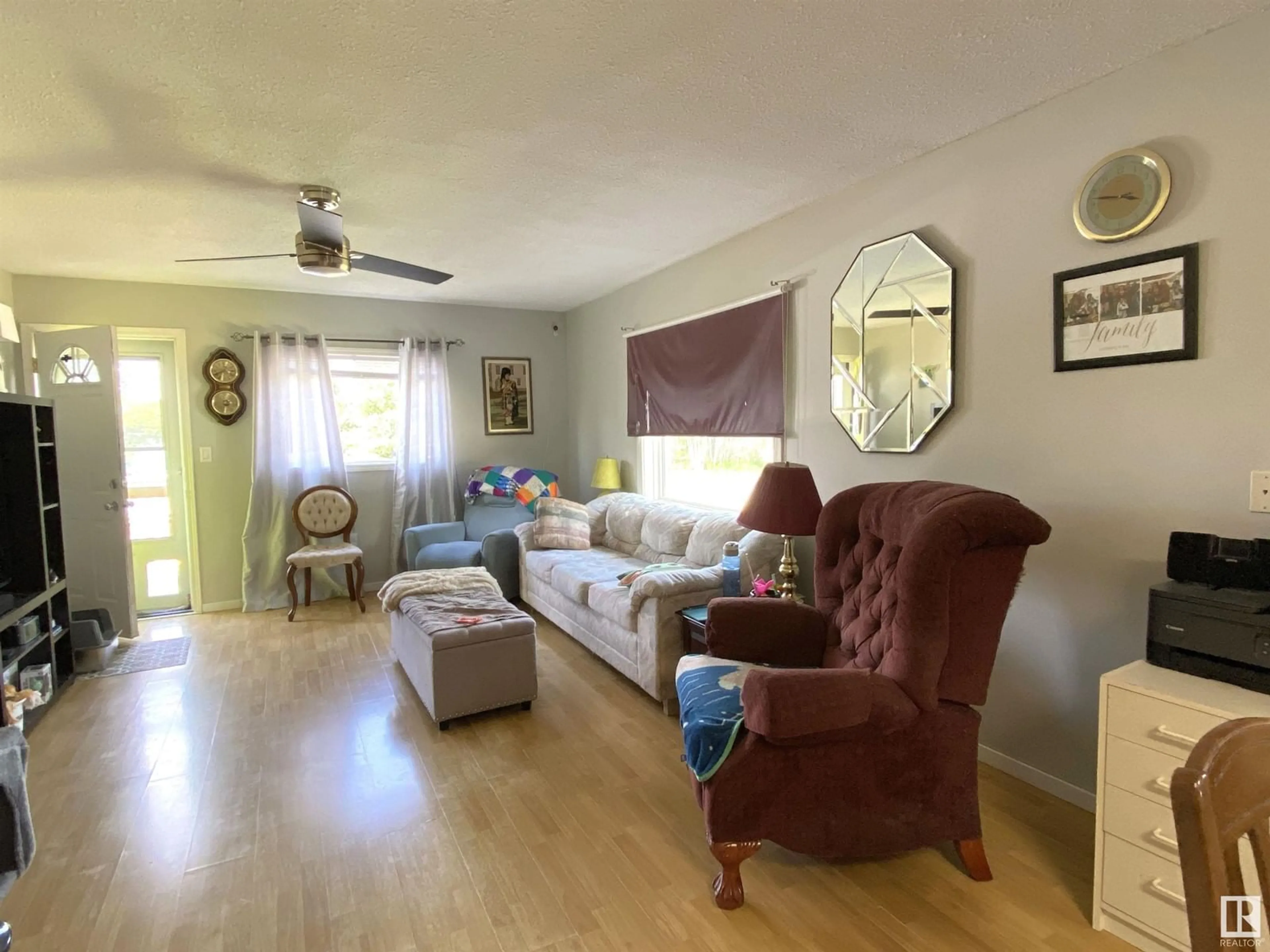 Living room with furniture, unknown for 5203 53 AV, Warburg Alberta T0C2T0