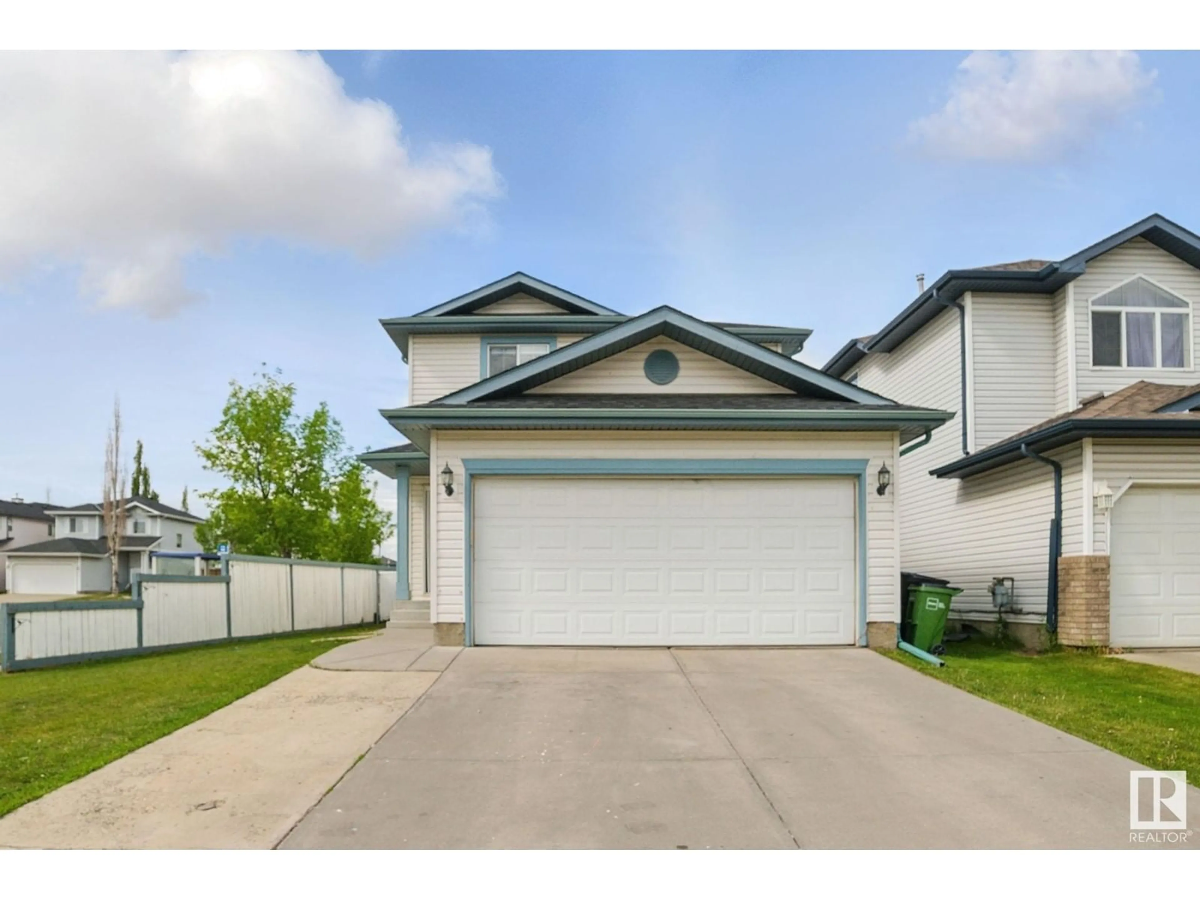 Unknown for 1826 35 AV, Edmonton Alberta T6T1Y9