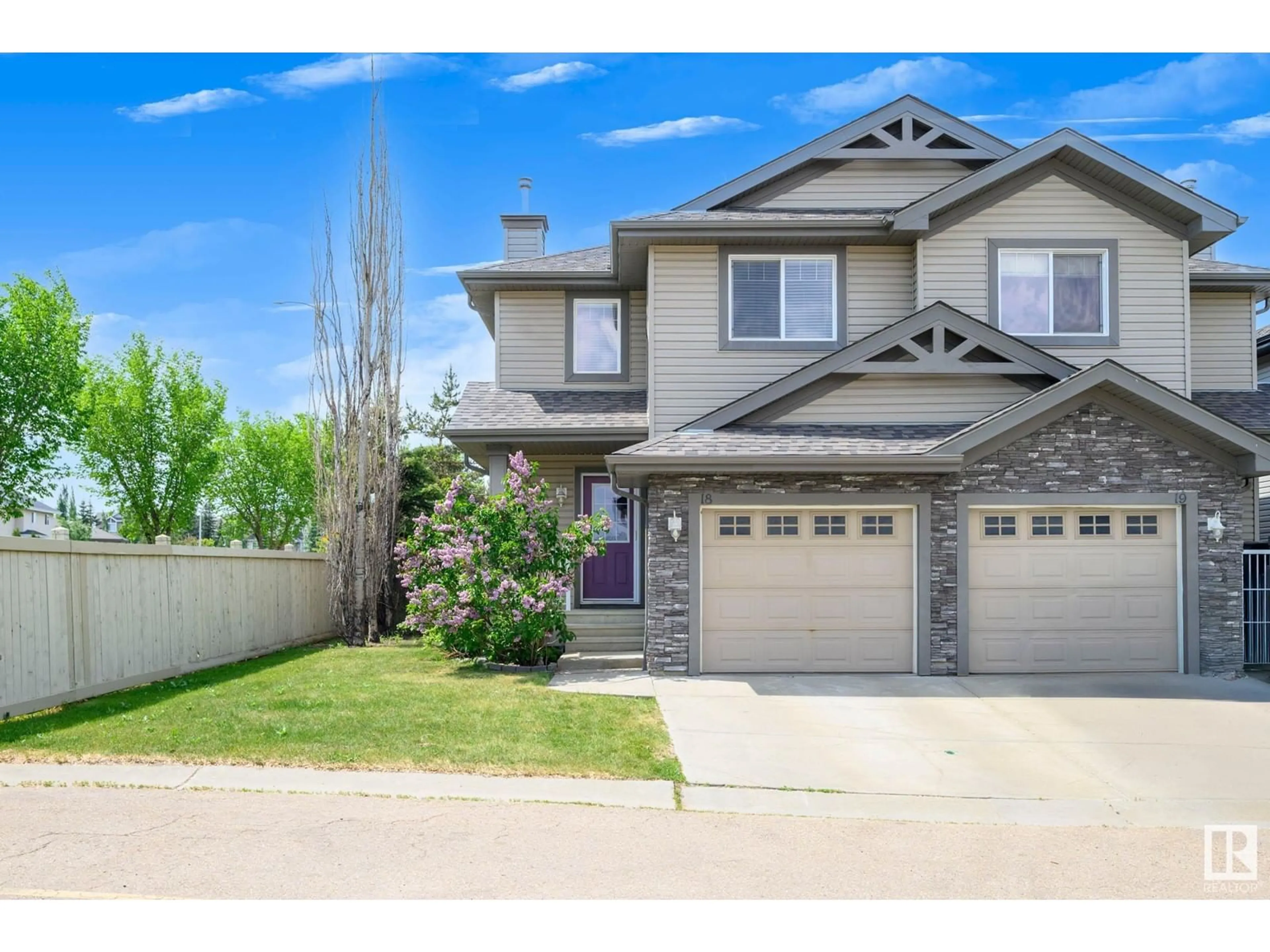 A pic from outside/outdoor area/front of a property/back of a property/a pic from drone, street for #18 - 1730 LEGER GATE, Edmonton Alberta T6R0R3