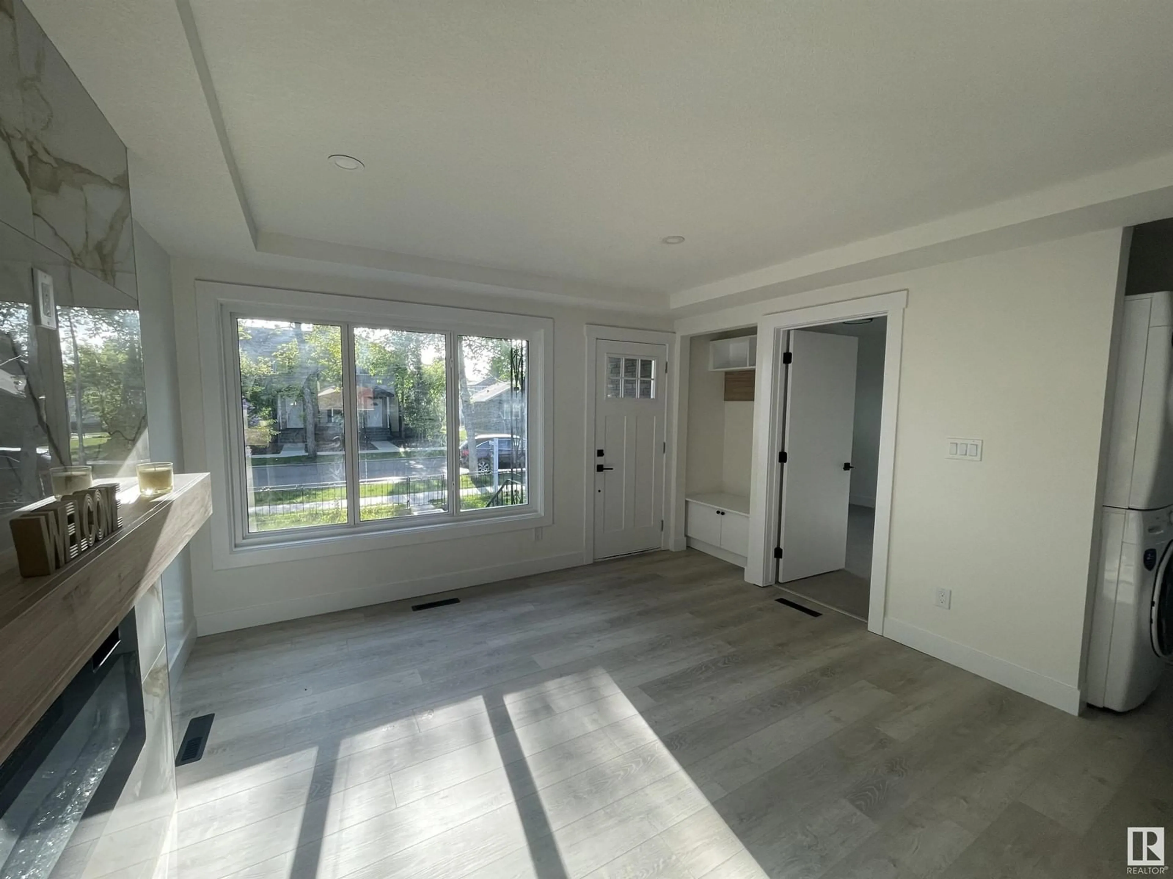A pic of a room for 12307 85 ST, Edmonton Alberta T5B3H1