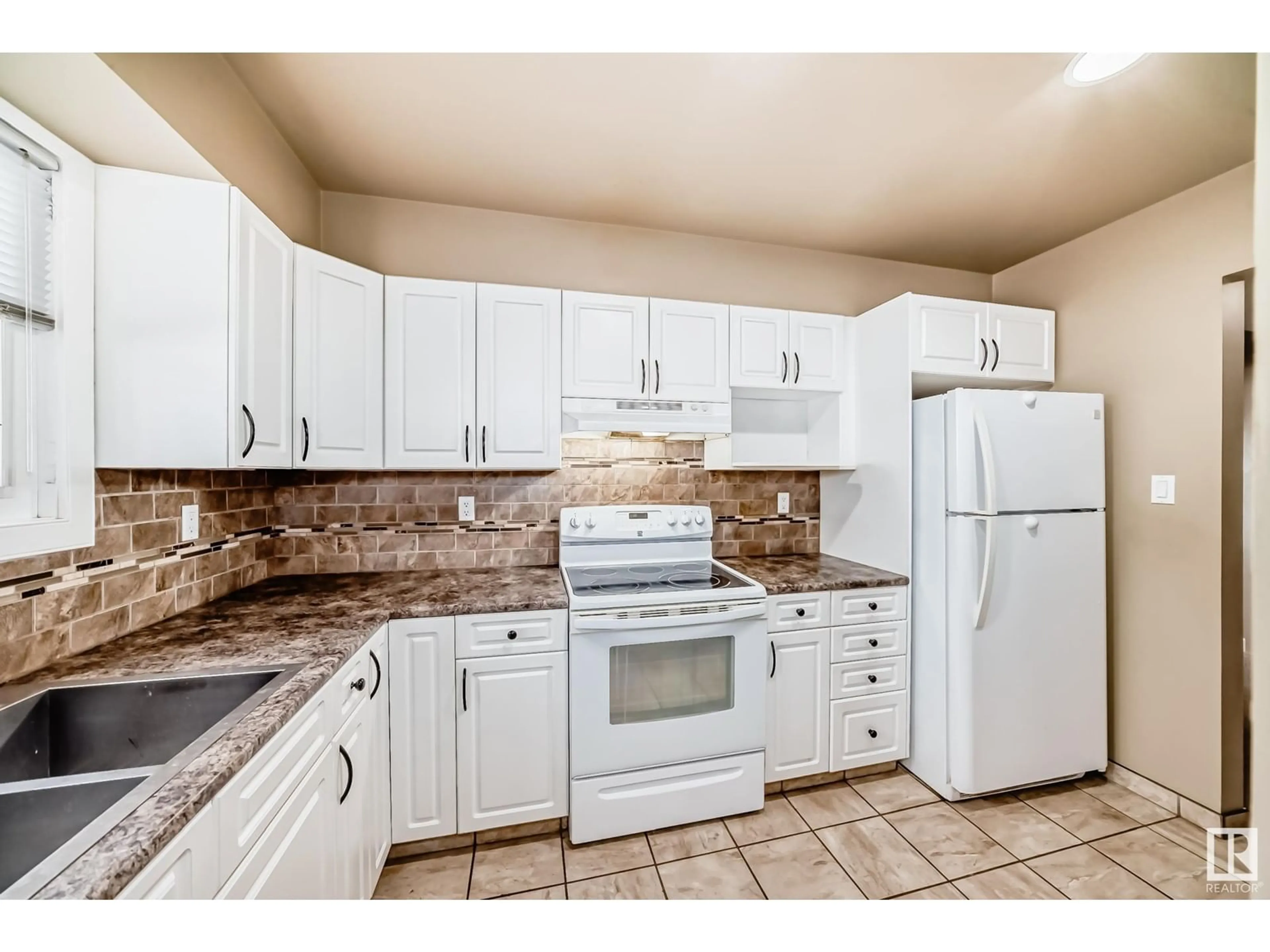 Standard kitchen, unknown for #21 - 1904 48 ST, Edmonton Alberta T6L5H3