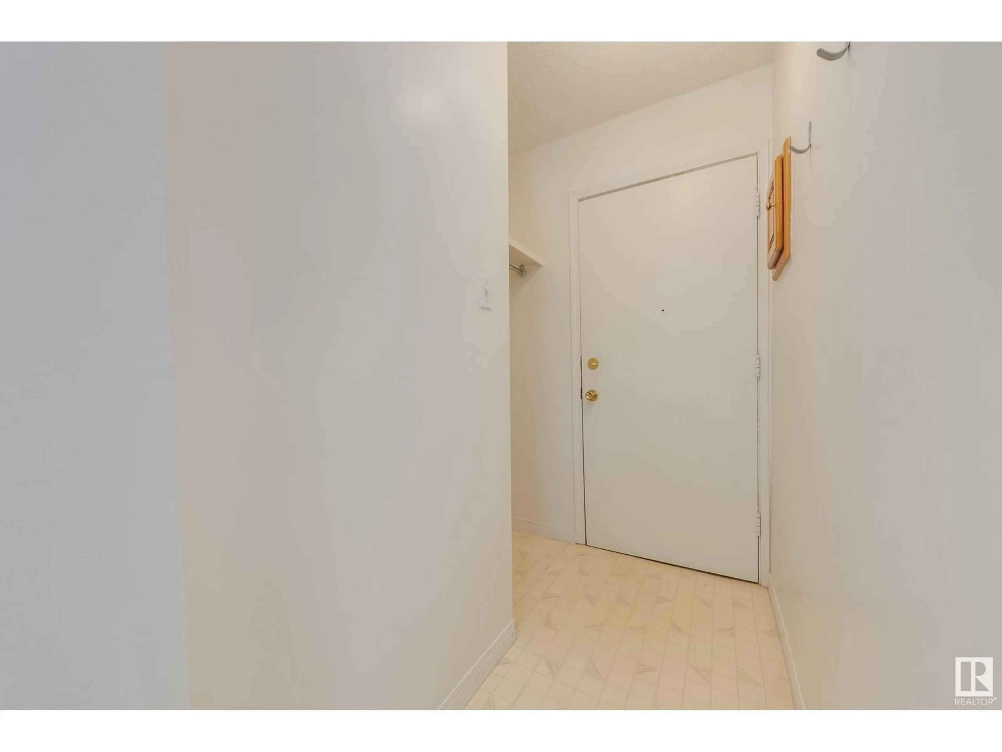 Unknown for 11 - 10324 119 ST, Edmonton Alberta T5K1Z6