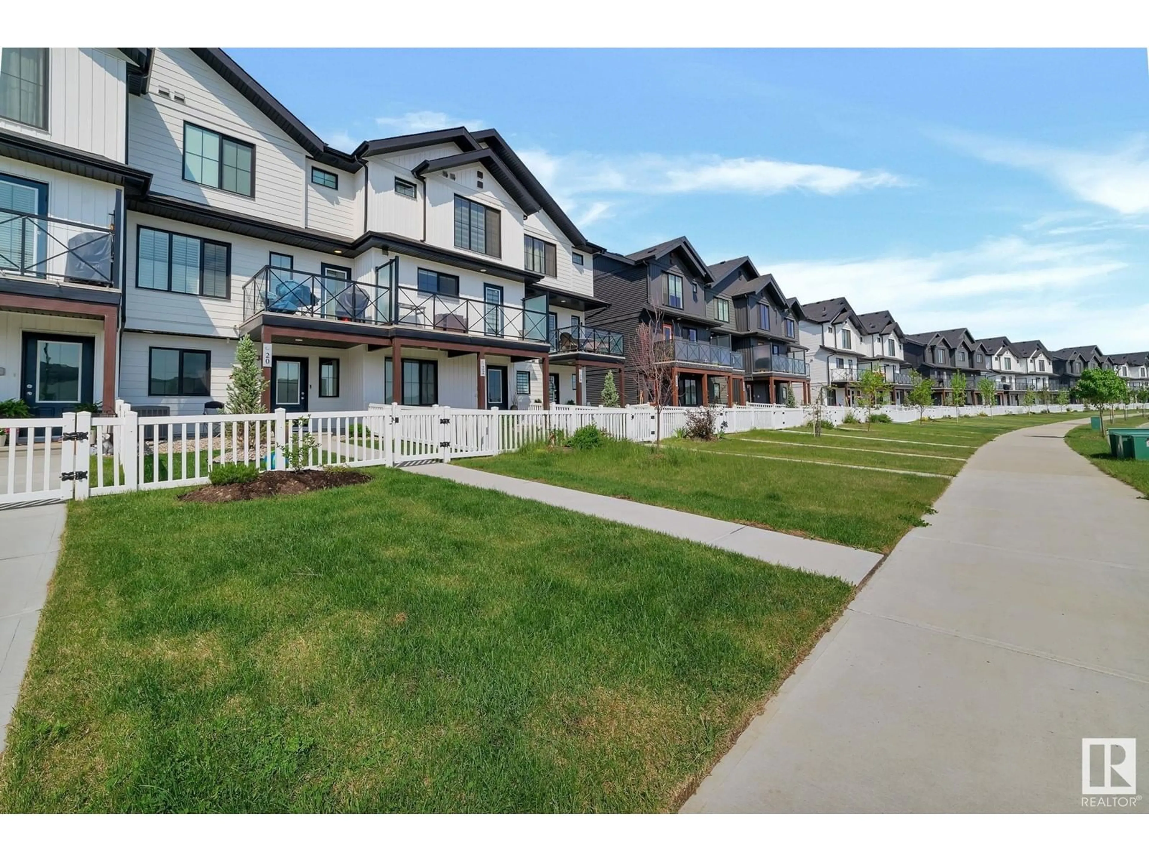 Unknown for 20 JENSEN GA, St. Albert Alberta T8N7Y5