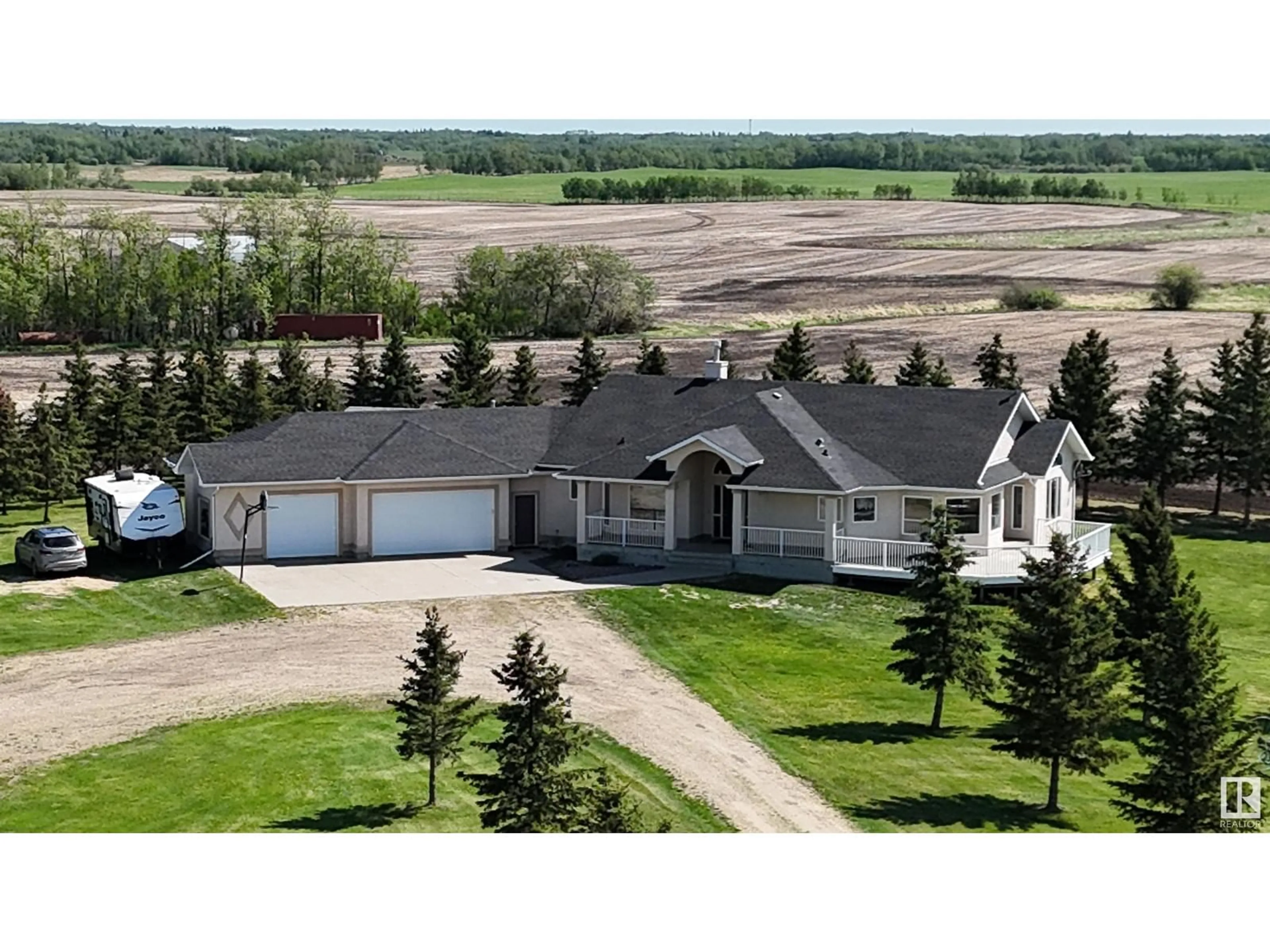 A pic from outside/outdoor area/front of a property/back of a property/a pic from drone, unknown for 51111 RR 233, Rural Strathcona County Alberta T8B1K6