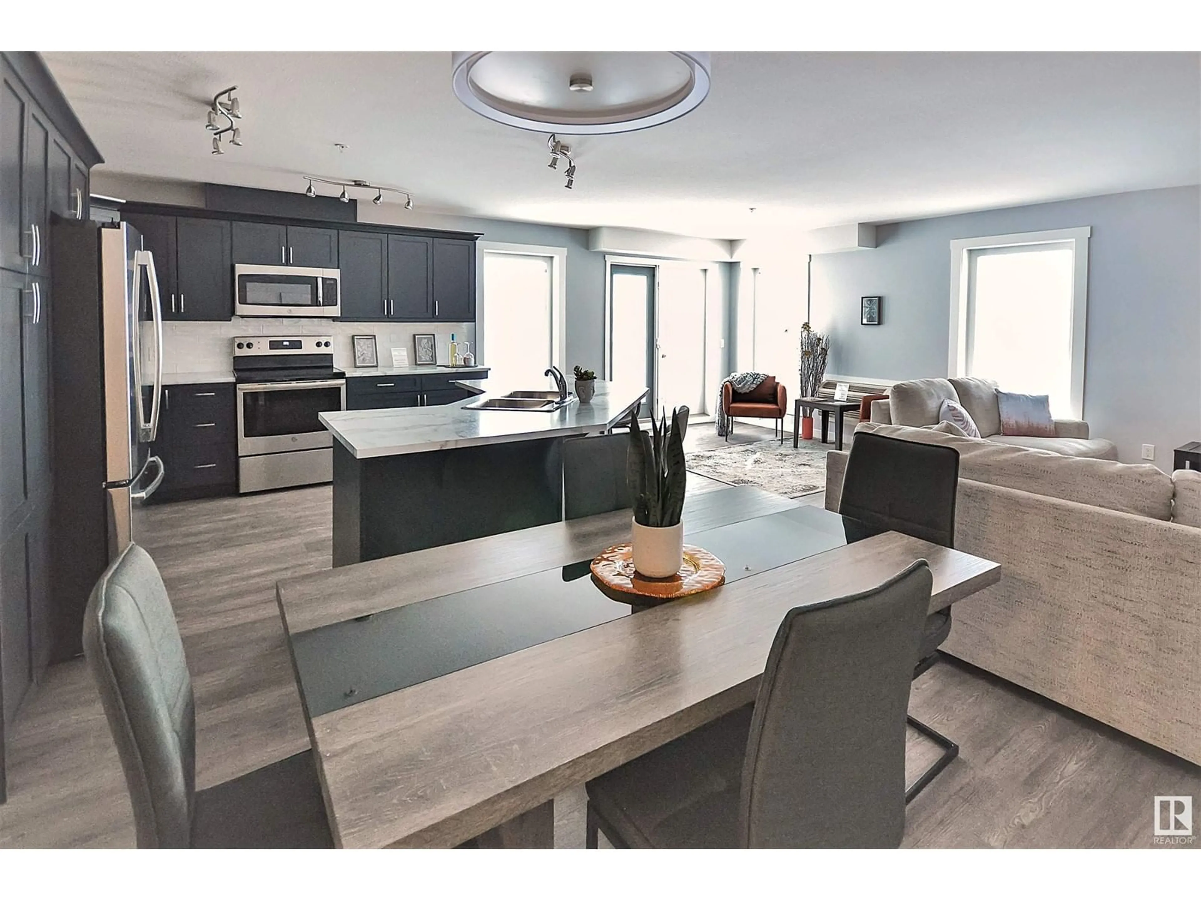Open concept kitchen, unknown for #101 - 4110 43 AV, Bonnyville Town Alberta T9N1S8