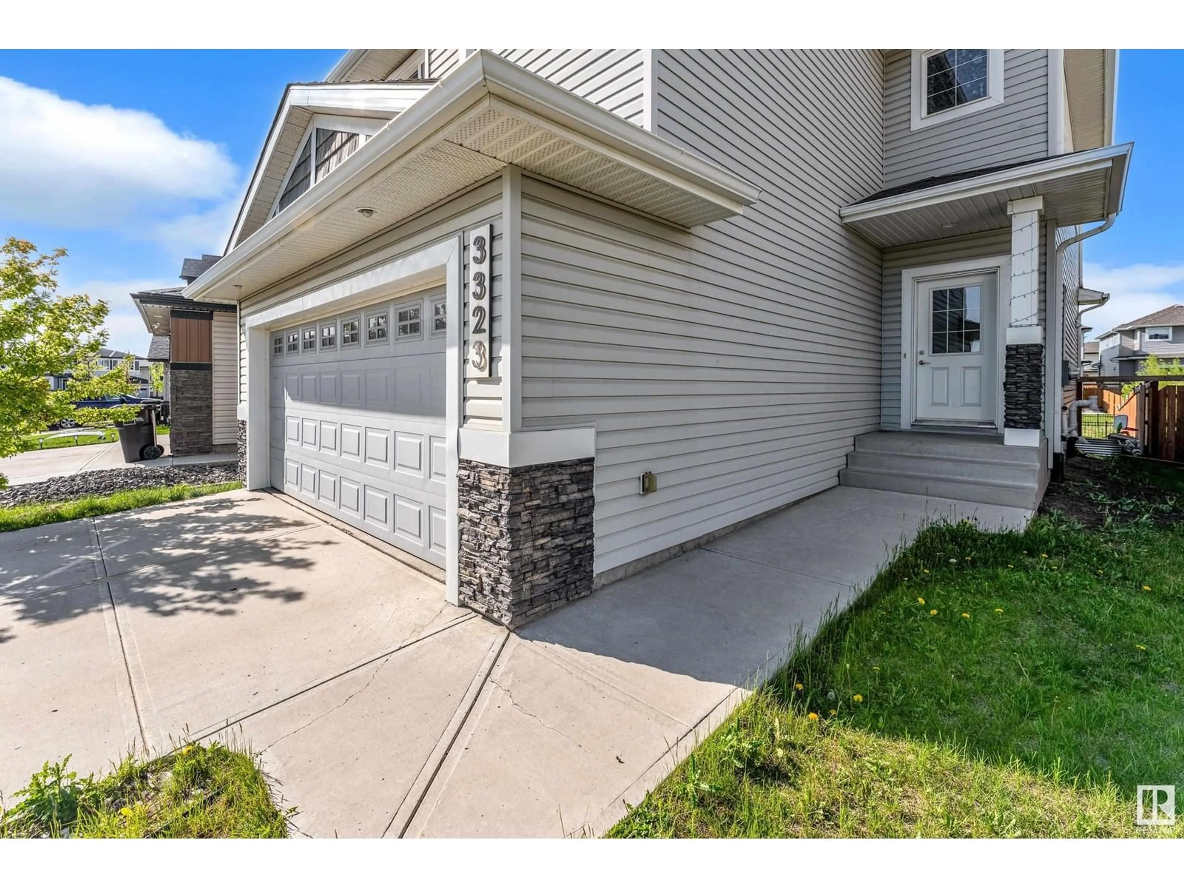 Unknown for 3323 8 ST, Edmonton Alberta T6T1A4