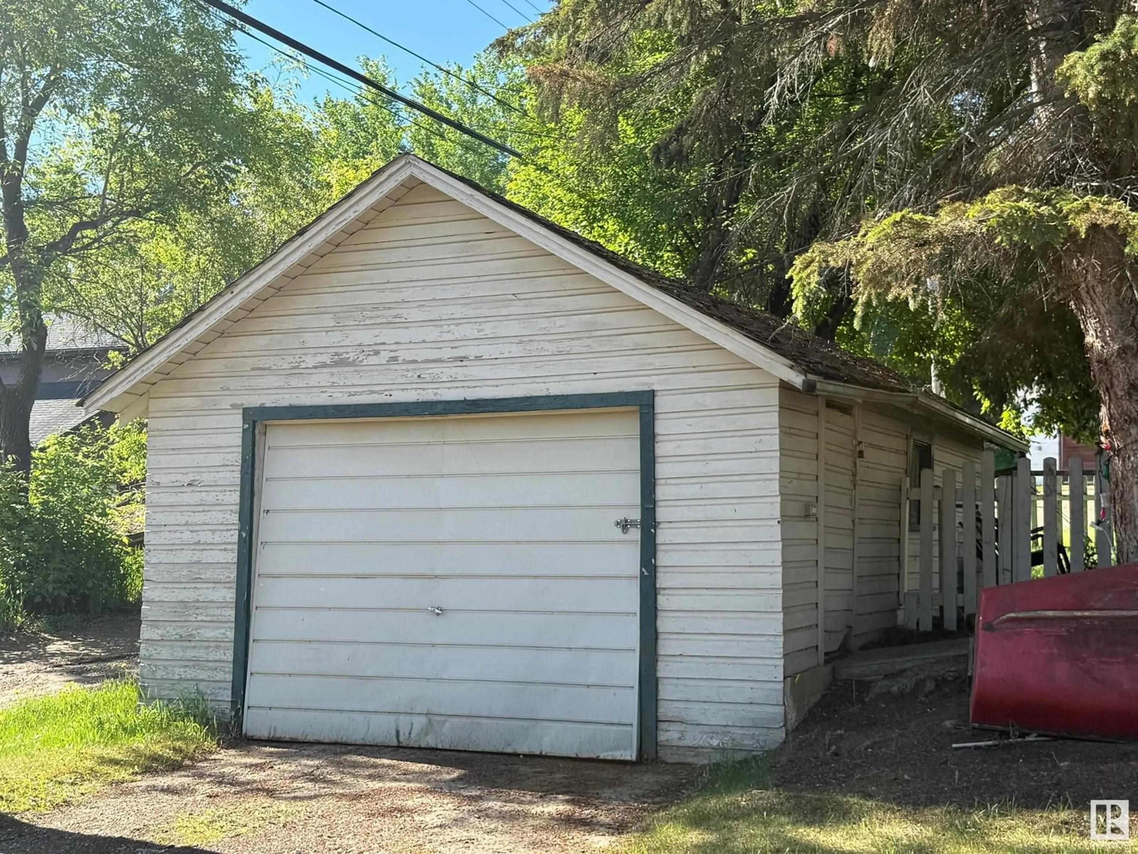 Shed for 5210 48 AV, Athabasca Town Alberta T9S1K6