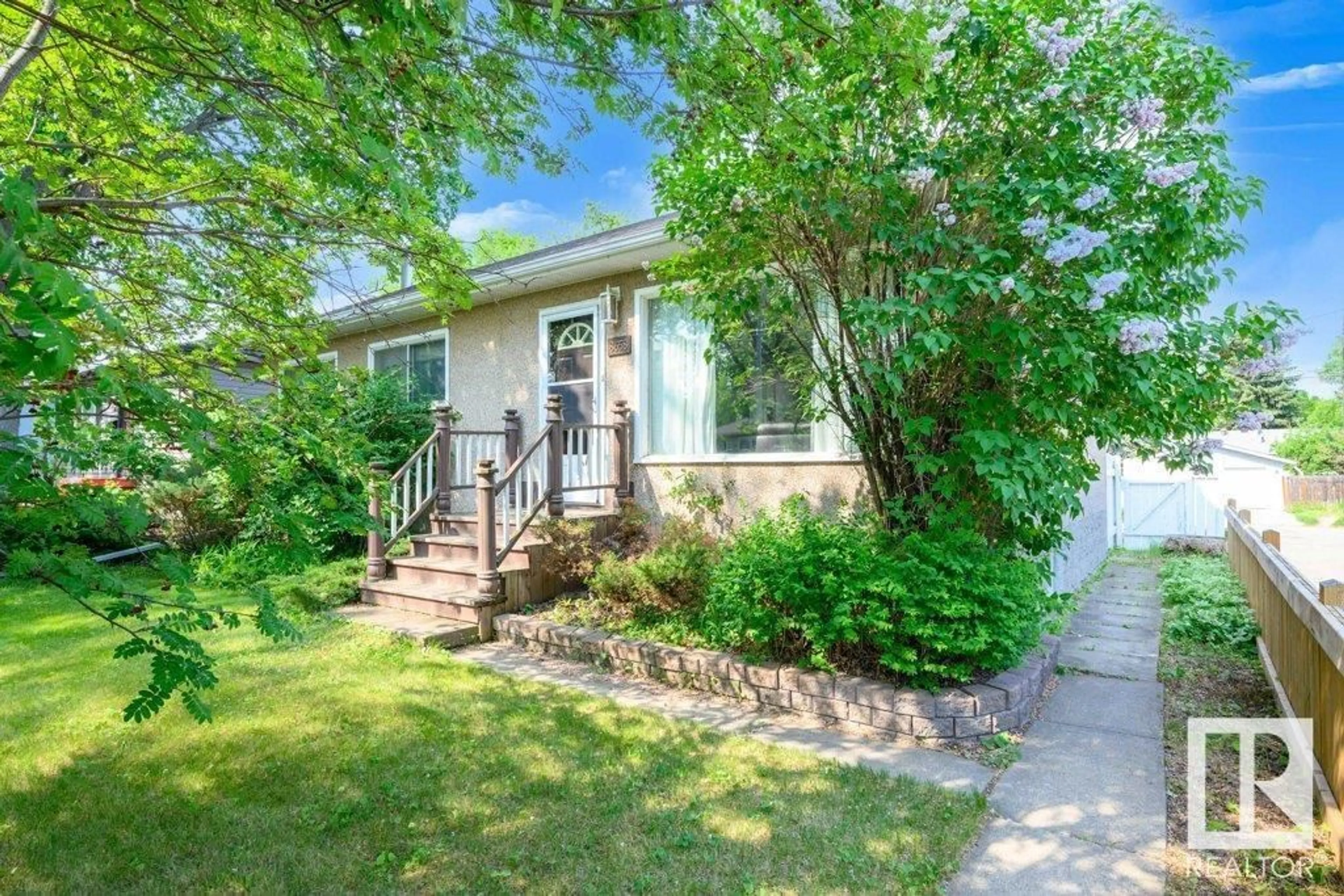 Unknown for NW - 8658 77 ST, Edmonton Alberta T6C2L8