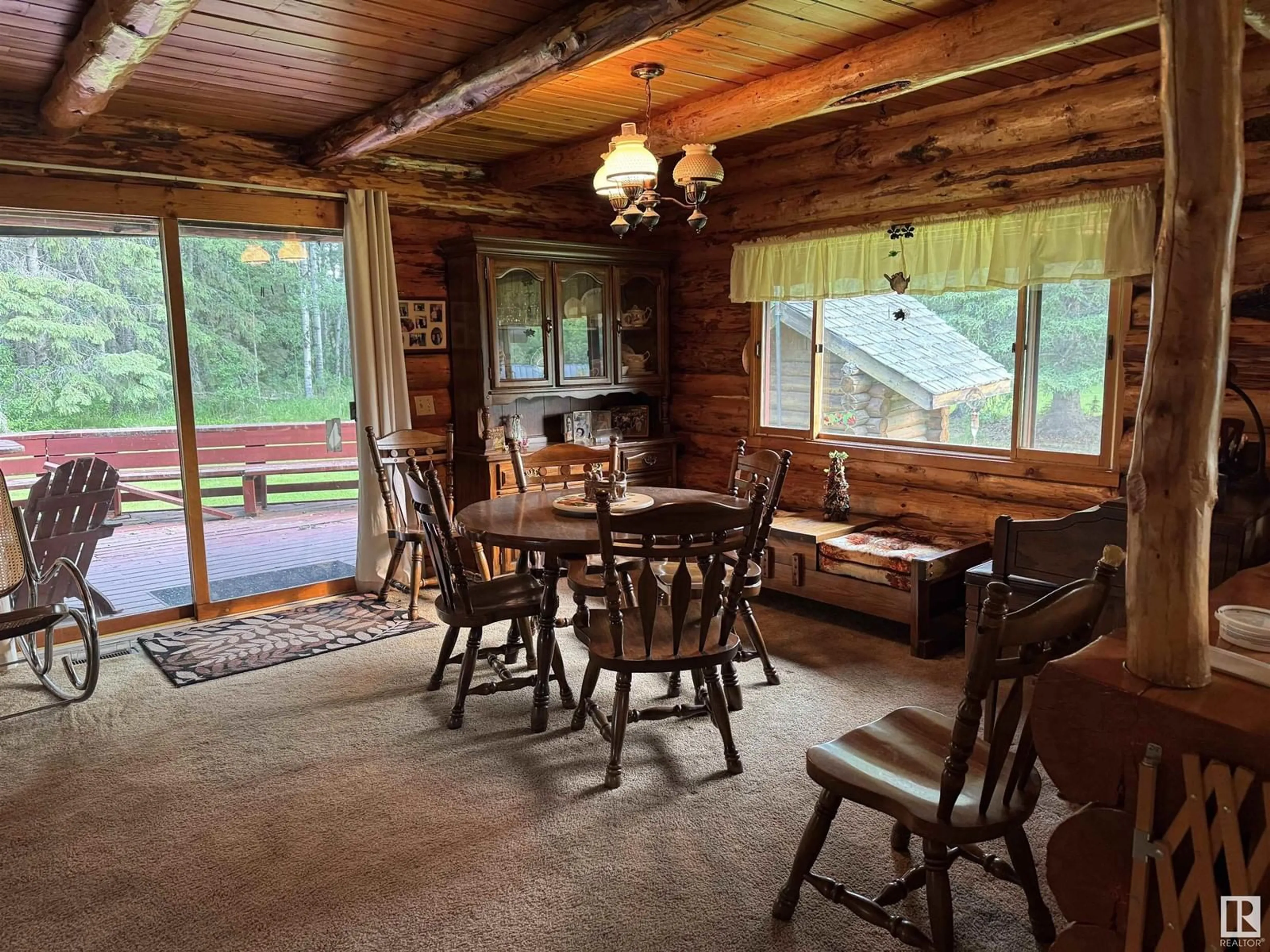 Dining room, wood/laminate floor for 4017 HWY 616, Rural Brazeau County Alberta T0C0P0