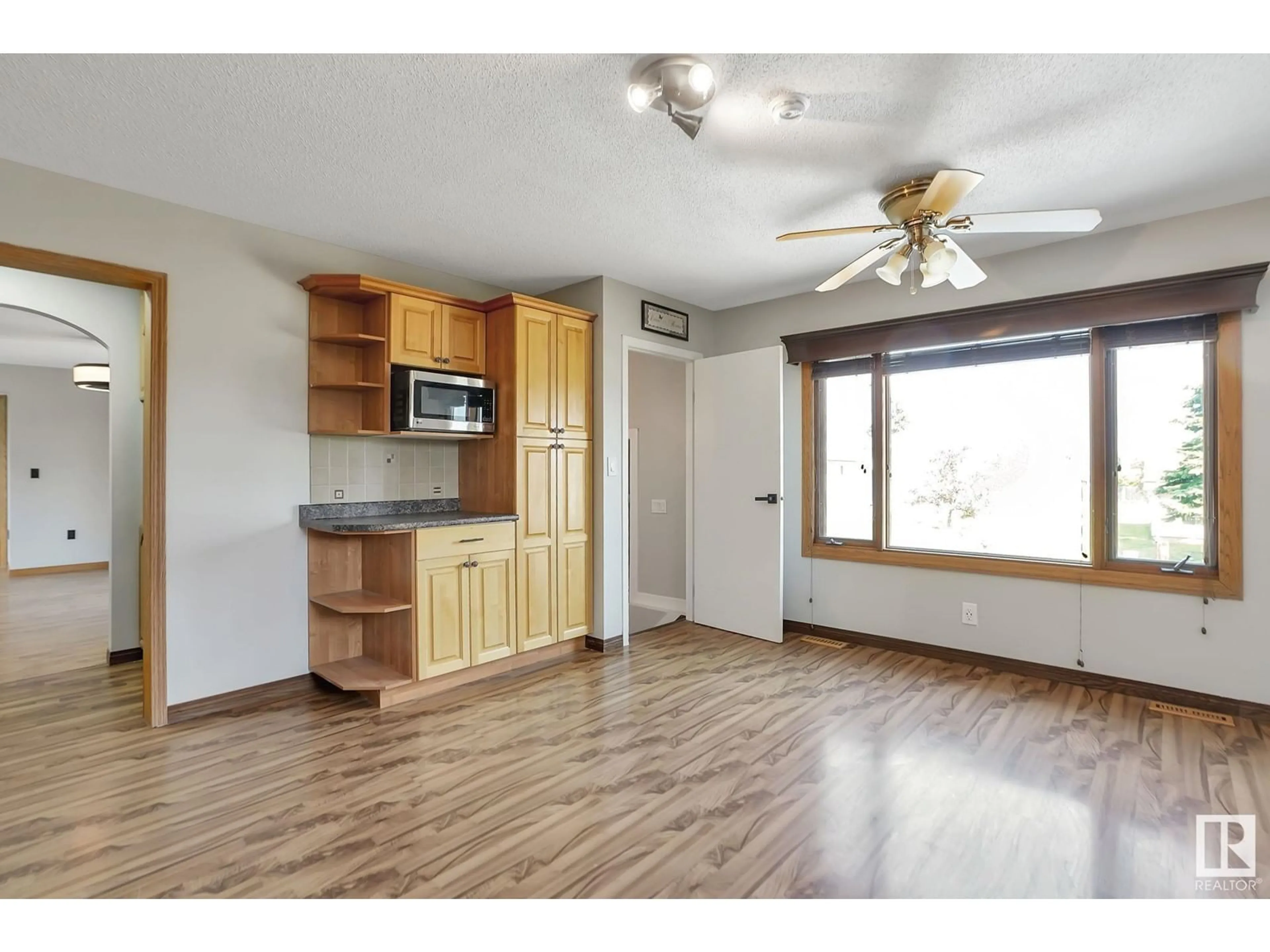 Unknown for 4907 51 AV, Bon Accord Alberta T0A0K0