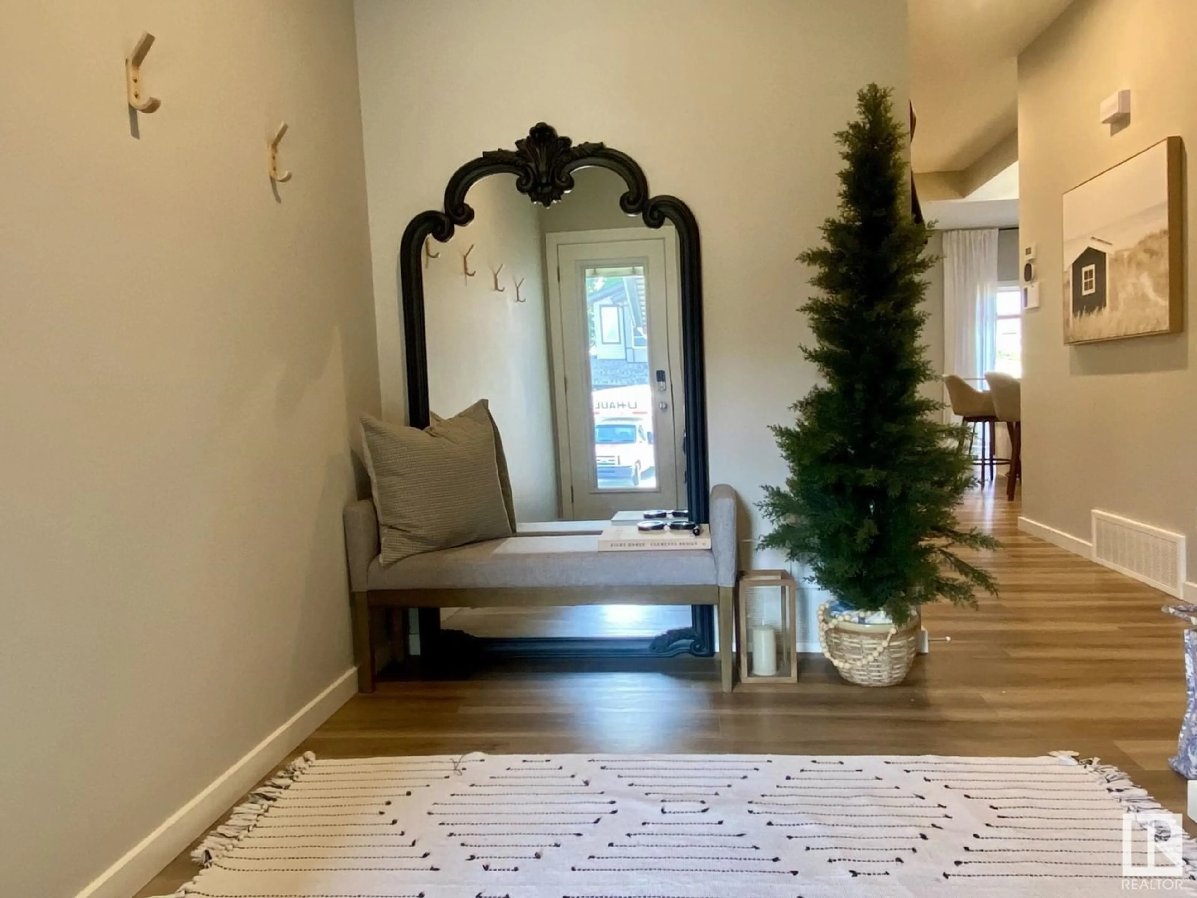 Indoor entryway for 7321 CHIVERS CR, Edmonton Alberta T6W4M1