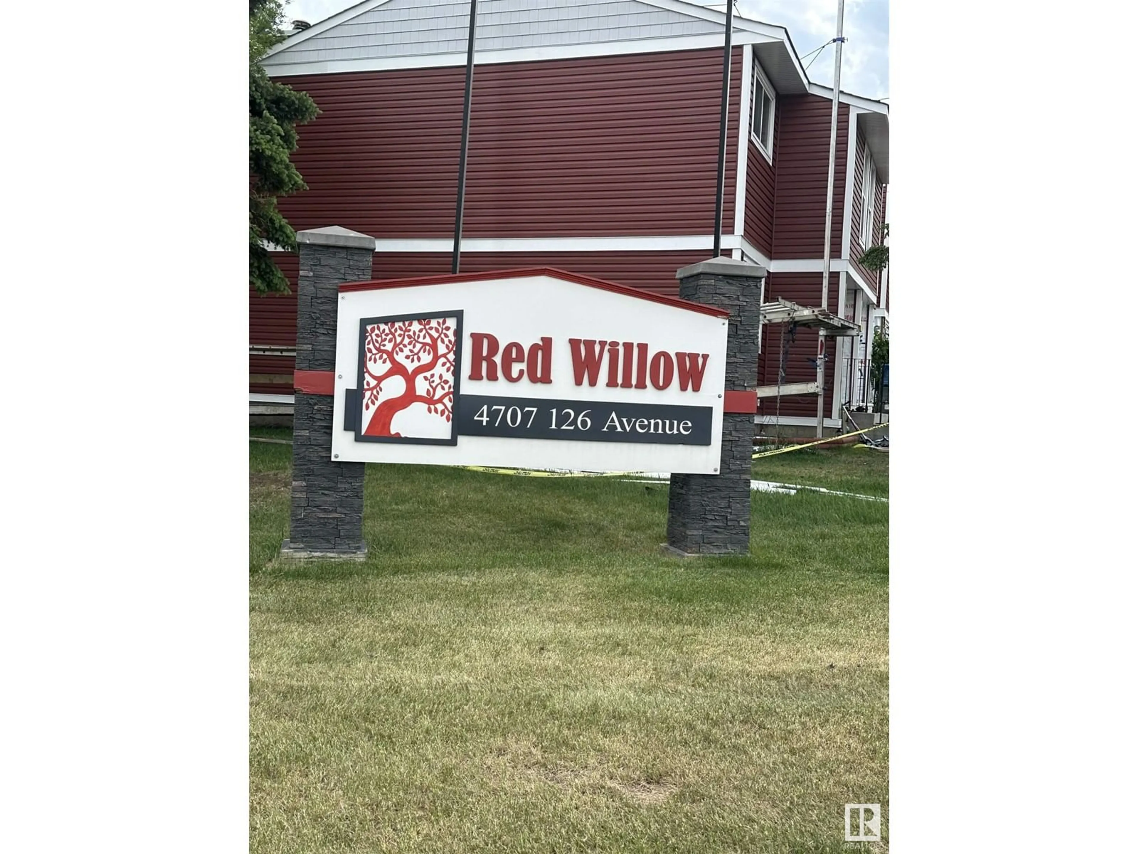 Unknown for #35 - 4707 126 AV, Edmonton Alberta T5A4K4
