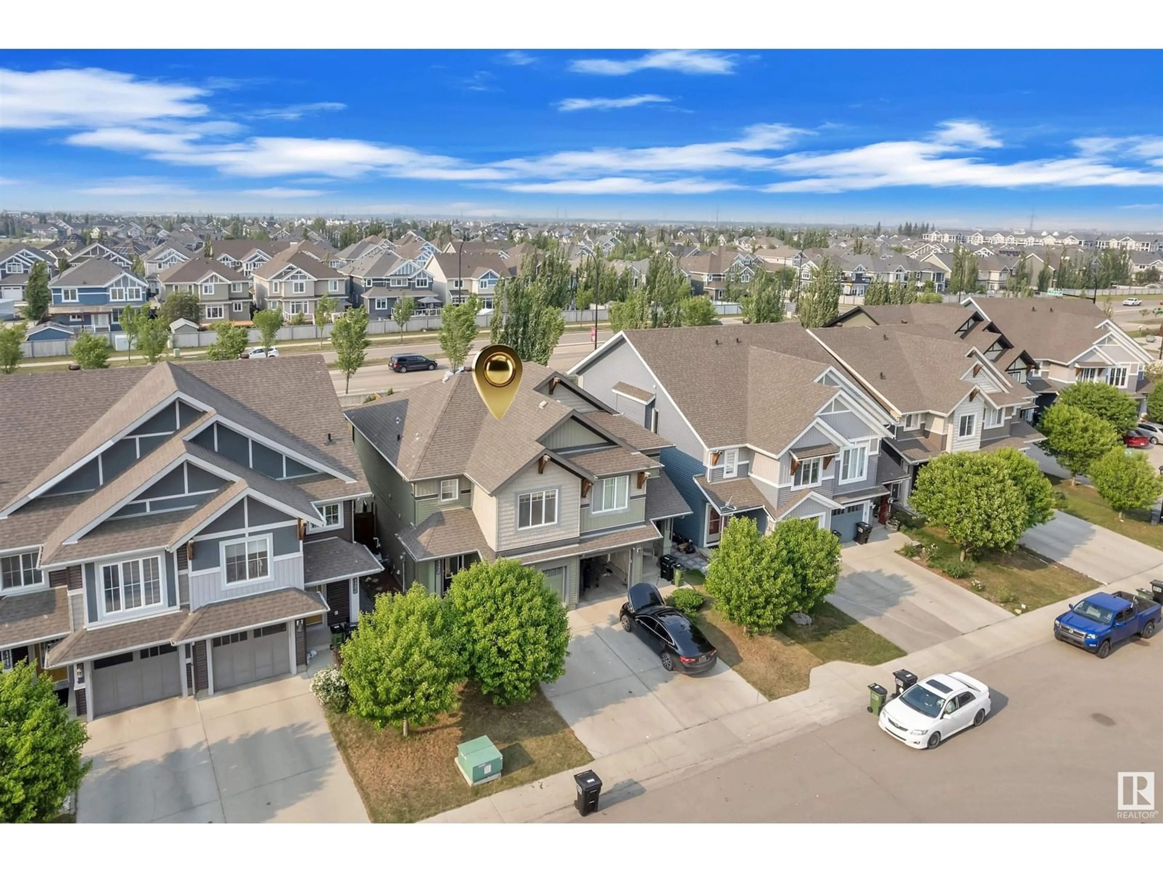 A pic from outside/outdoor area/front of a property/back of a property/a pic from drone, mountain view for SW - 5405 CRABAPPLE LO, Edmonton Alberta T6X1S5