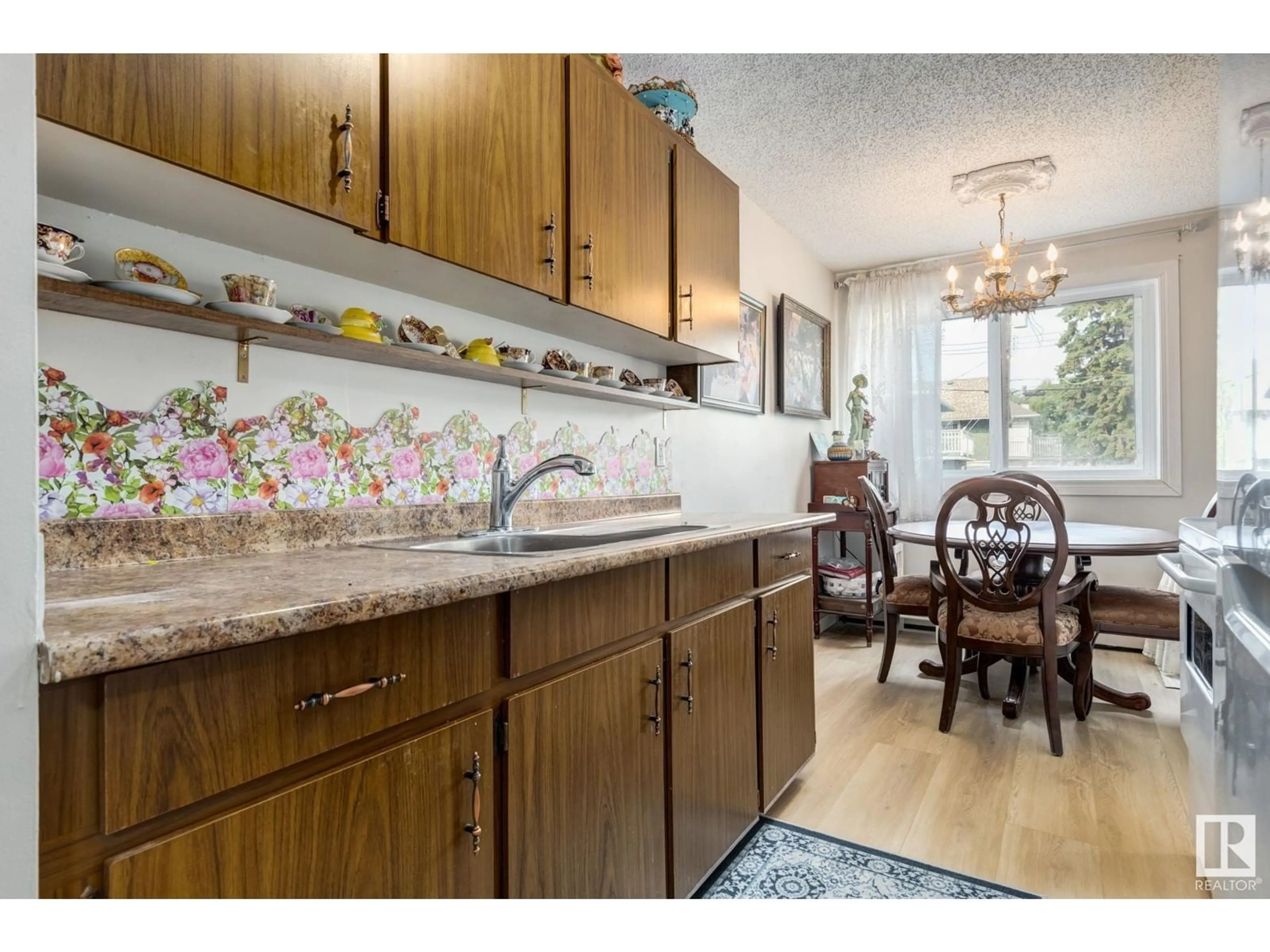 Standard kitchen, unknown for #208 - 10434 125 ST, Edmonton Alberta T5N4A2