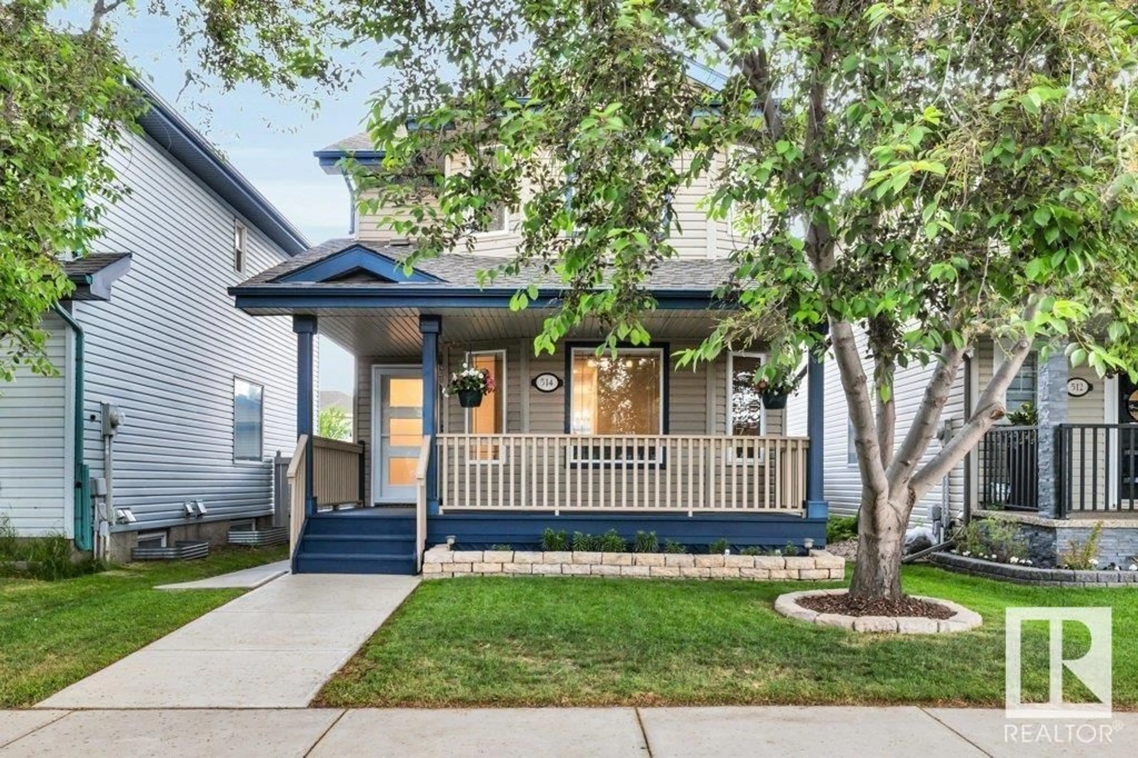 Home with vinyl exterior material, street for NW - 514 GEISSINGER LO, Edmonton Alberta T5T6S9