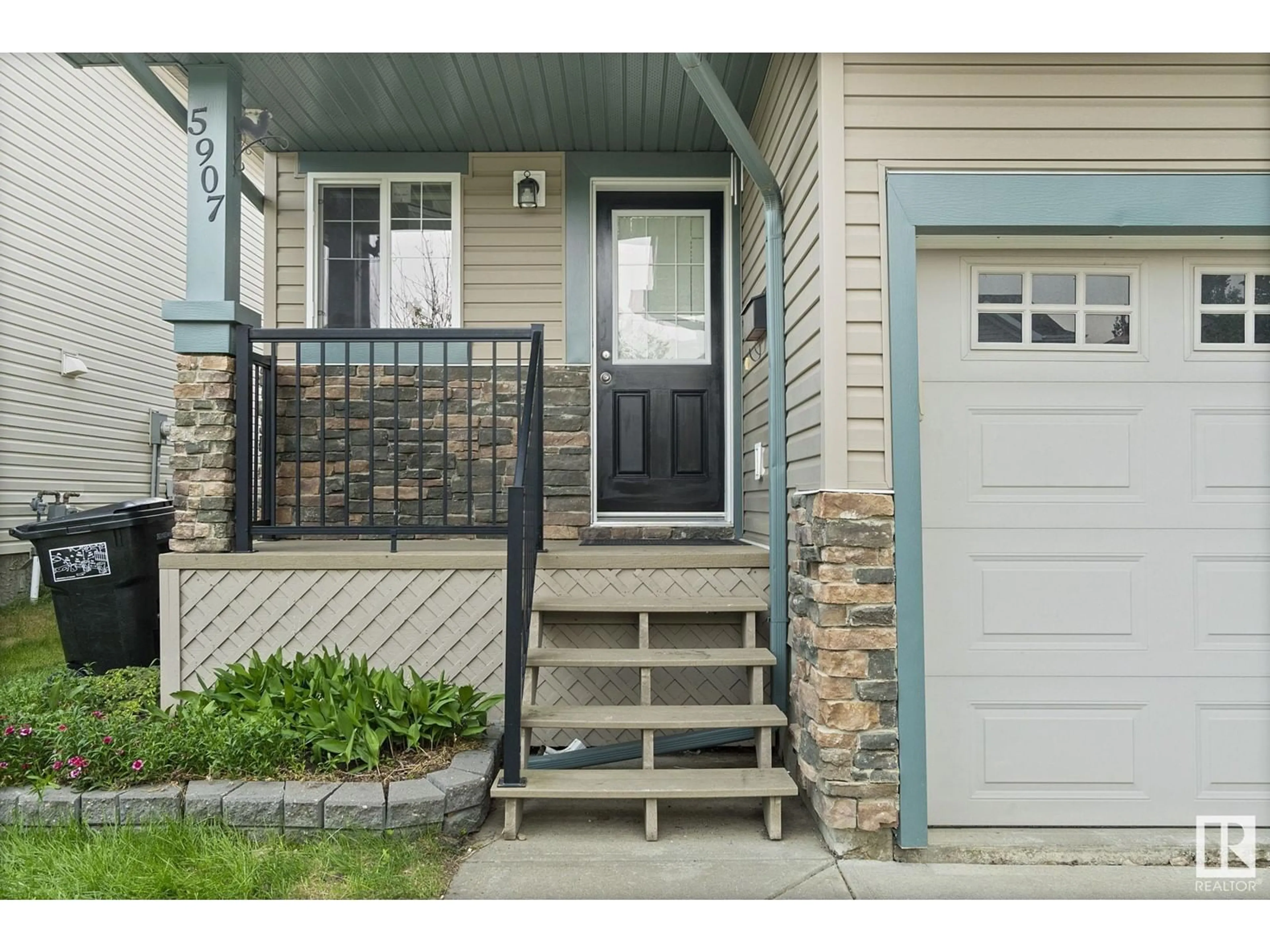 Unknown for SW - 5907 8 AV, Edmonton Alberta T6X0G5